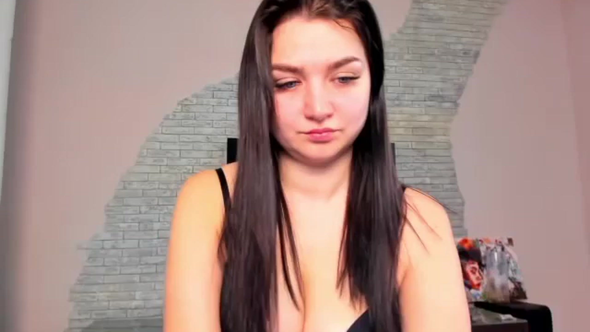 Gallery image thumbnail from ViolettStar's myfreecams stream on, 04/17/2026, 02:23 image 9 of 20