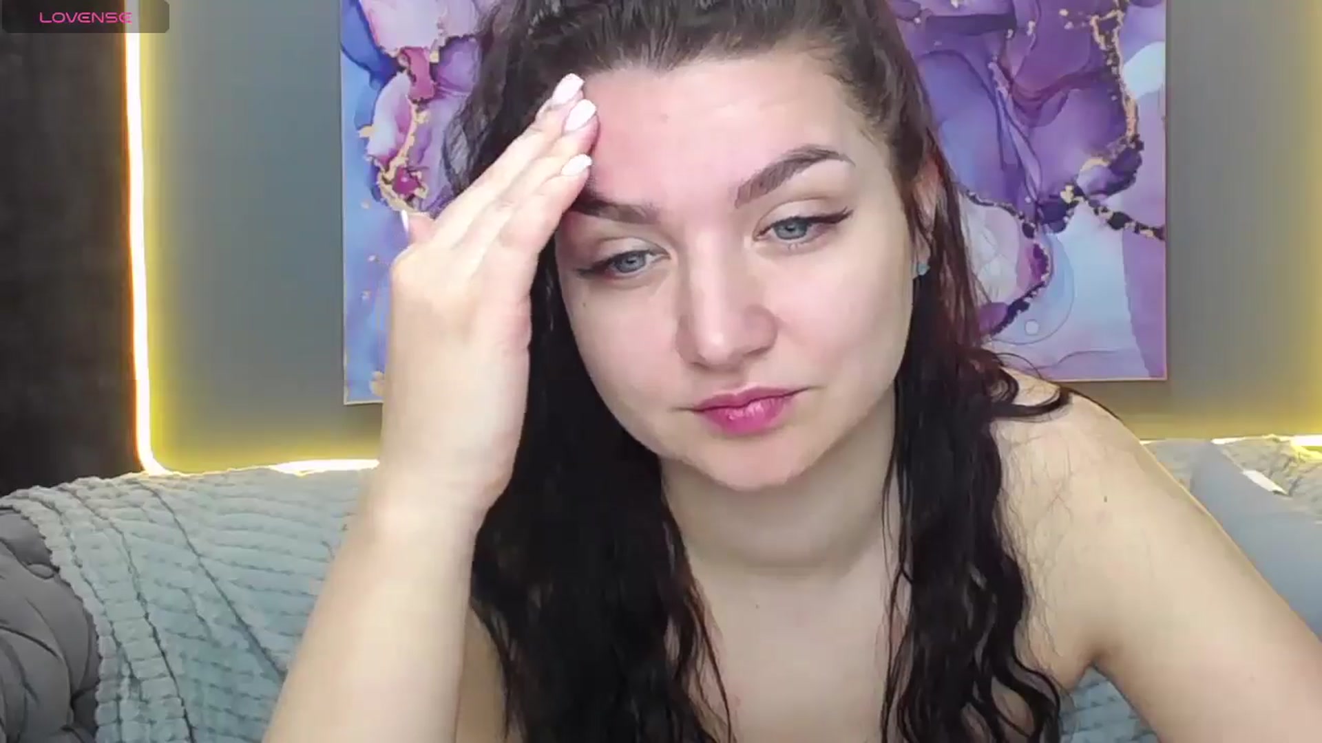 Gallery image thumbnail from ViolettStar's myfreecams stream on, 04/21/2026, 02:49 image 17 of 20