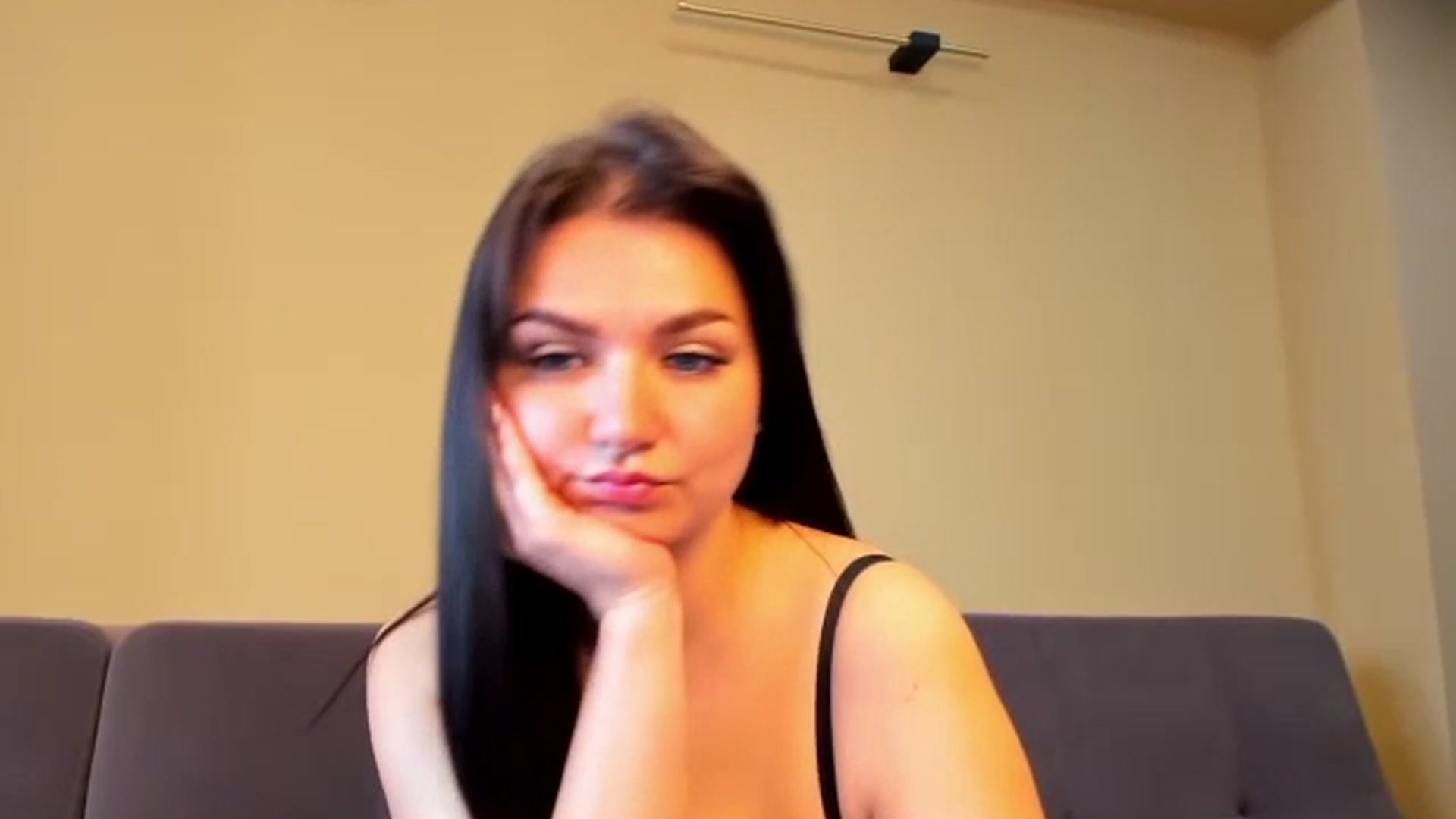 Gallery image thumbnail from ViolettStar's myfreecams stream on, 05/04/2026, 02:41 image 16 of 20