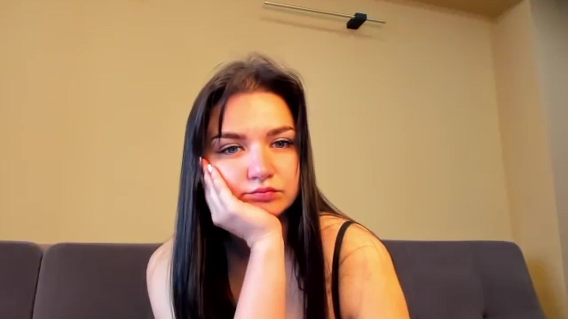 Gallery image thumbnail from ViolettStar's myfreecams stream on, 05/04/2026, 02:41 image 10 of 20