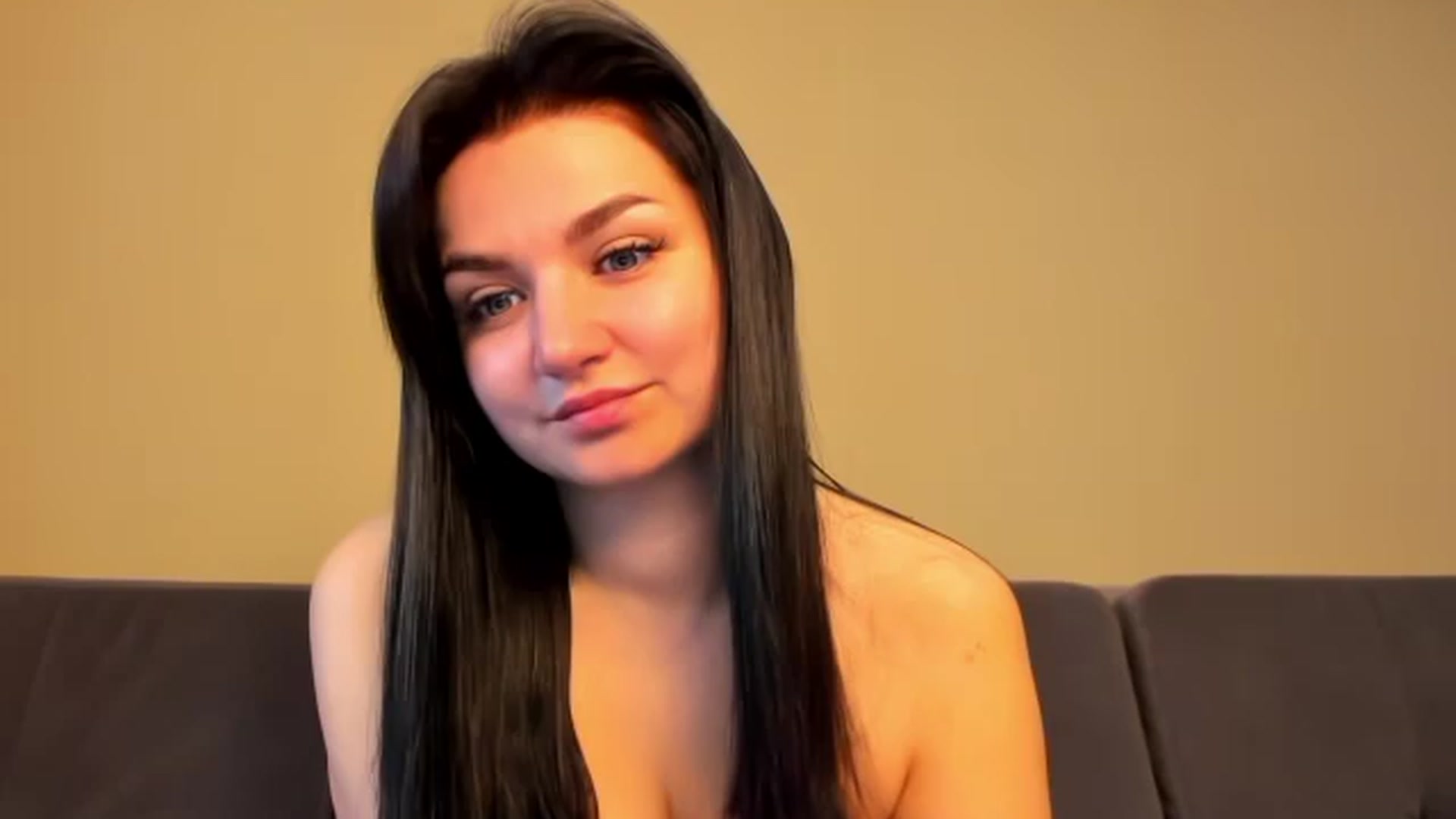 Gallery image thumbnail from ViolettStar's myfreecams stream on, 05/11/2026, 01:42 image 1 of 20