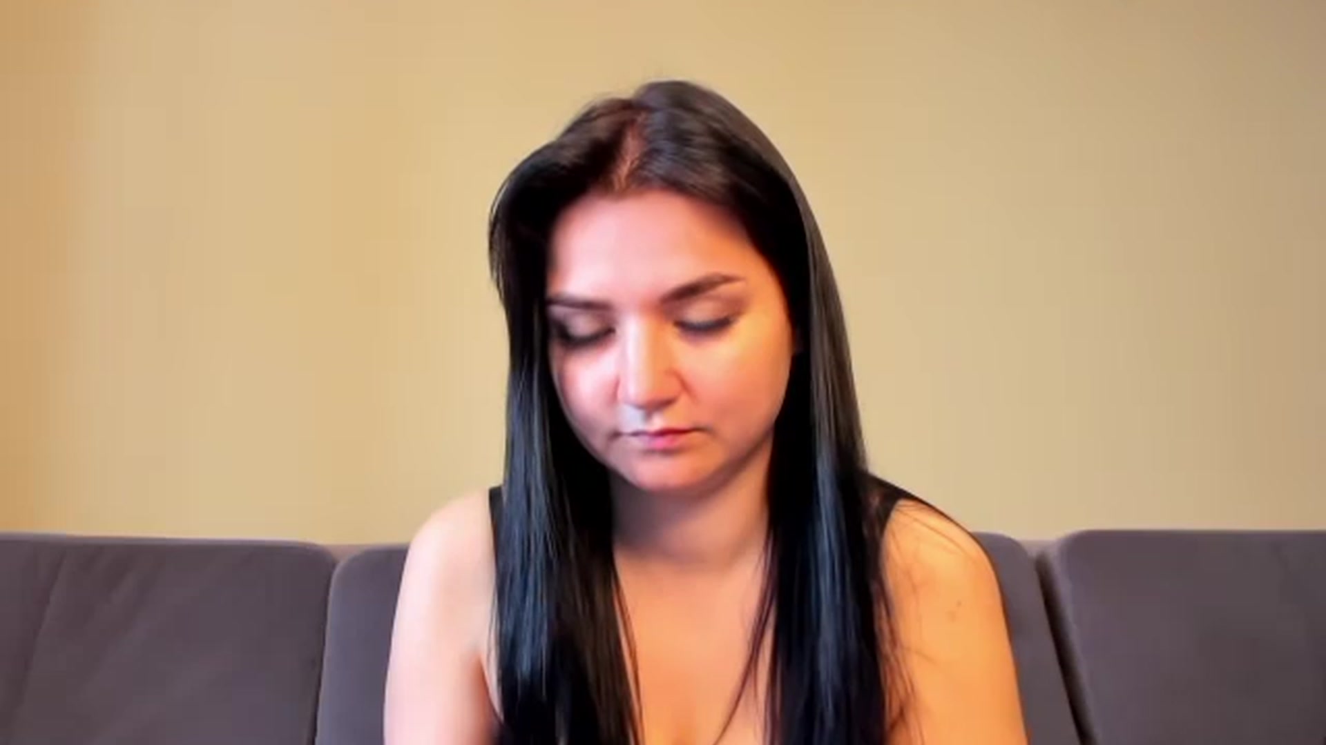 Gallery image thumbnail from ViolettStar's myfreecams stream on, 05/12/2026, 02:49 image 19 of 20