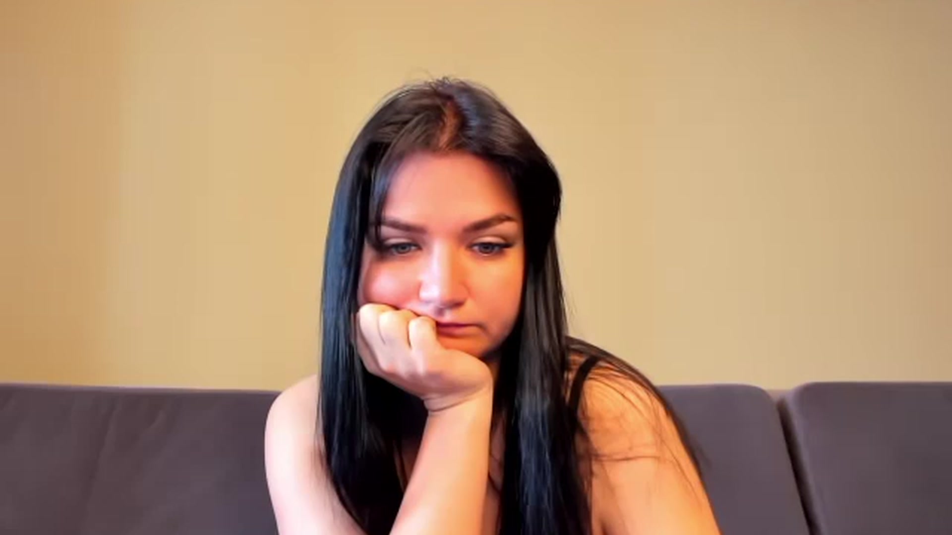 Gallery image thumbnail from ViolettStar's myfreecams stream on, 05/12/2026, 02:49 image 16 of 20