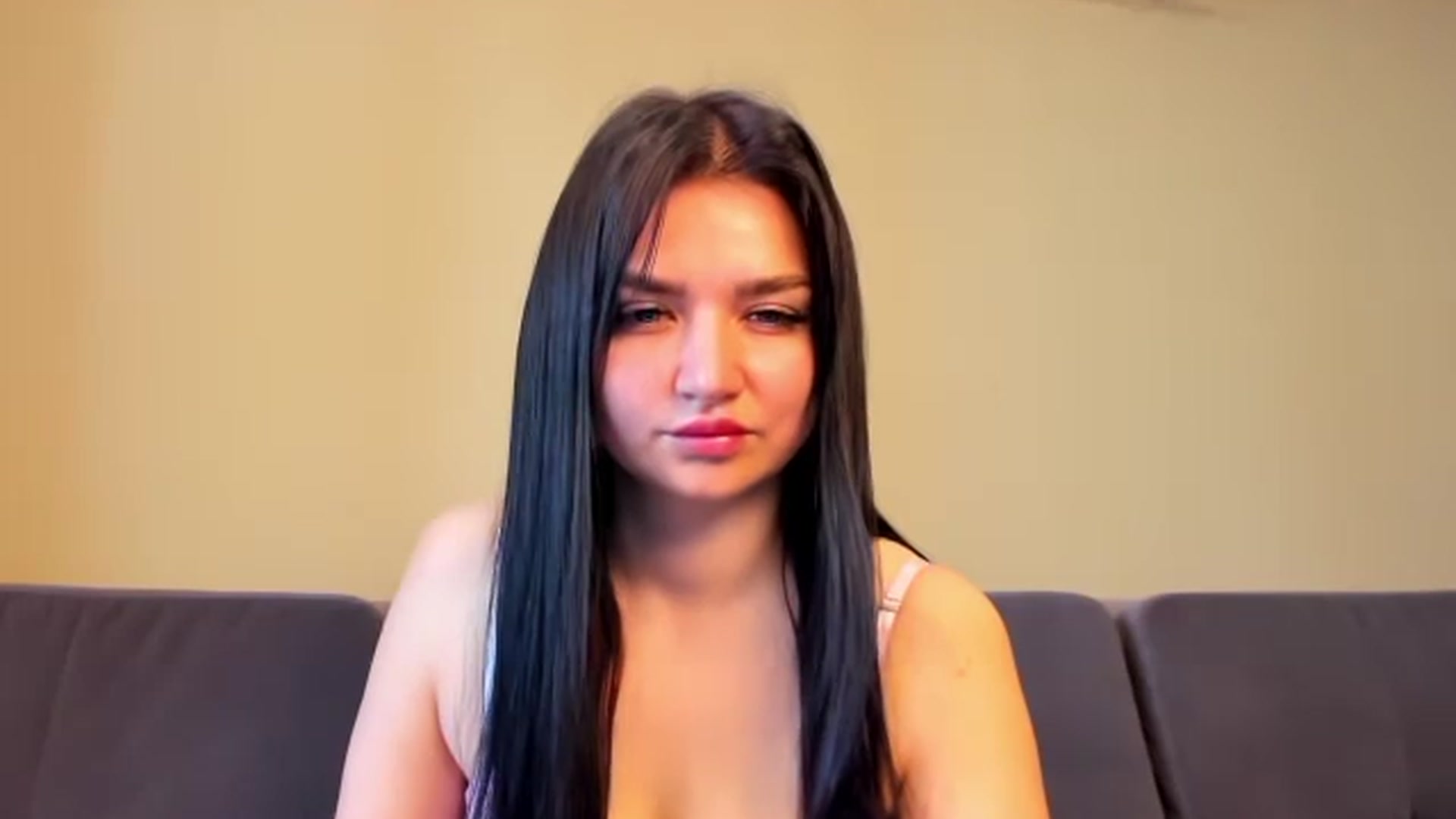 Gallery image thumbnail from ViolettStar's myfreecams stream on, 06/01/2026, 02:22 image 19 of 20