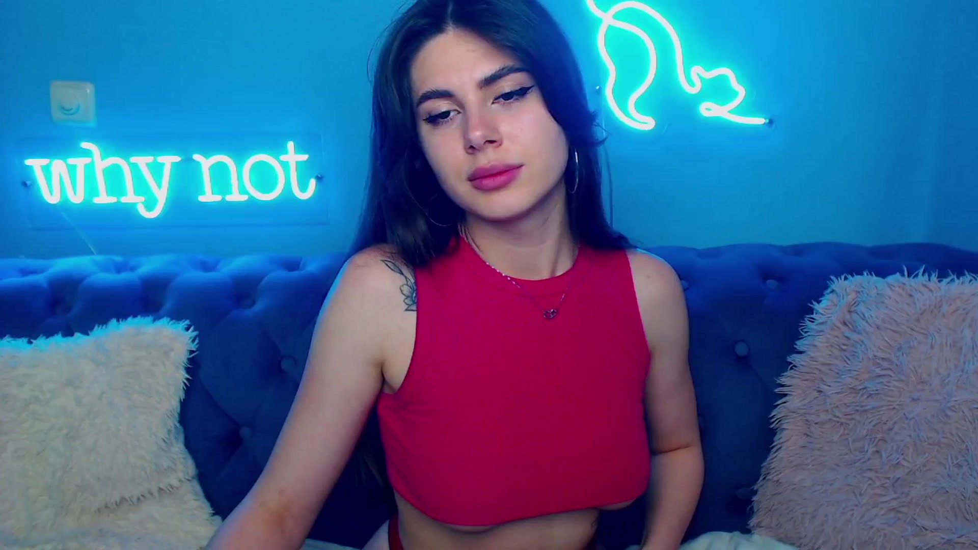 Gallery image thumbnail from ViolinaLove's myfreecams stream on, 06/01/2025, 10:27 image 16 of 20