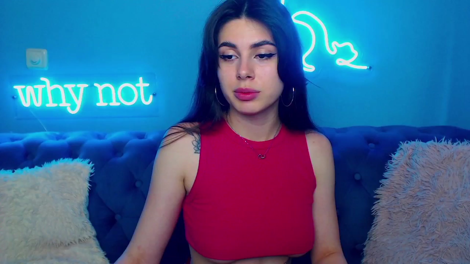 Gallery image thumbnail from ViolinaLove's myfreecams stream on, 06/01/2025, 10:27 image 4 of 20