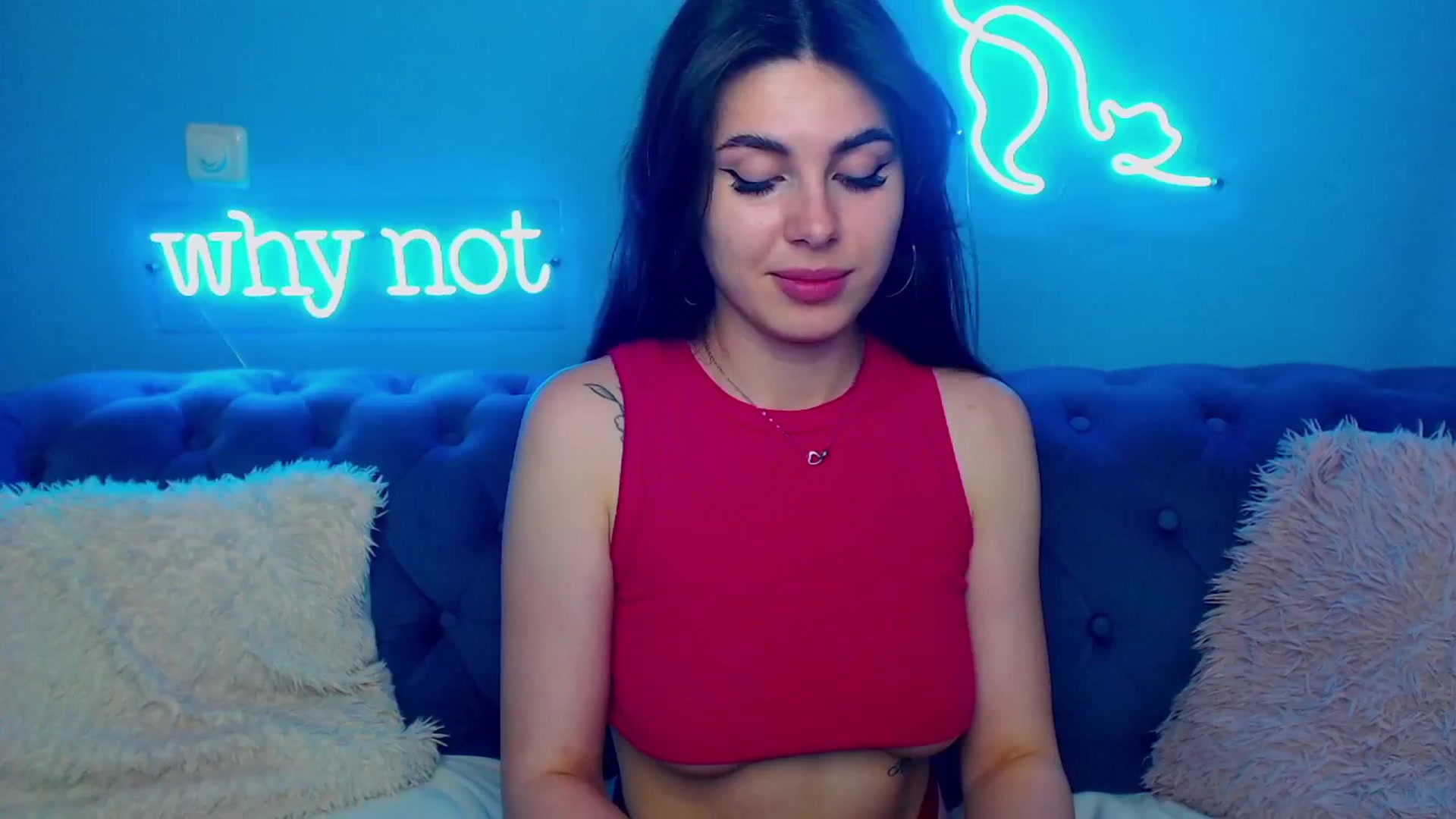 Gallery image thumbnail from ViolinaLove's myfreecams stream on, 06/01/2025, 11:06 image 17 of 20