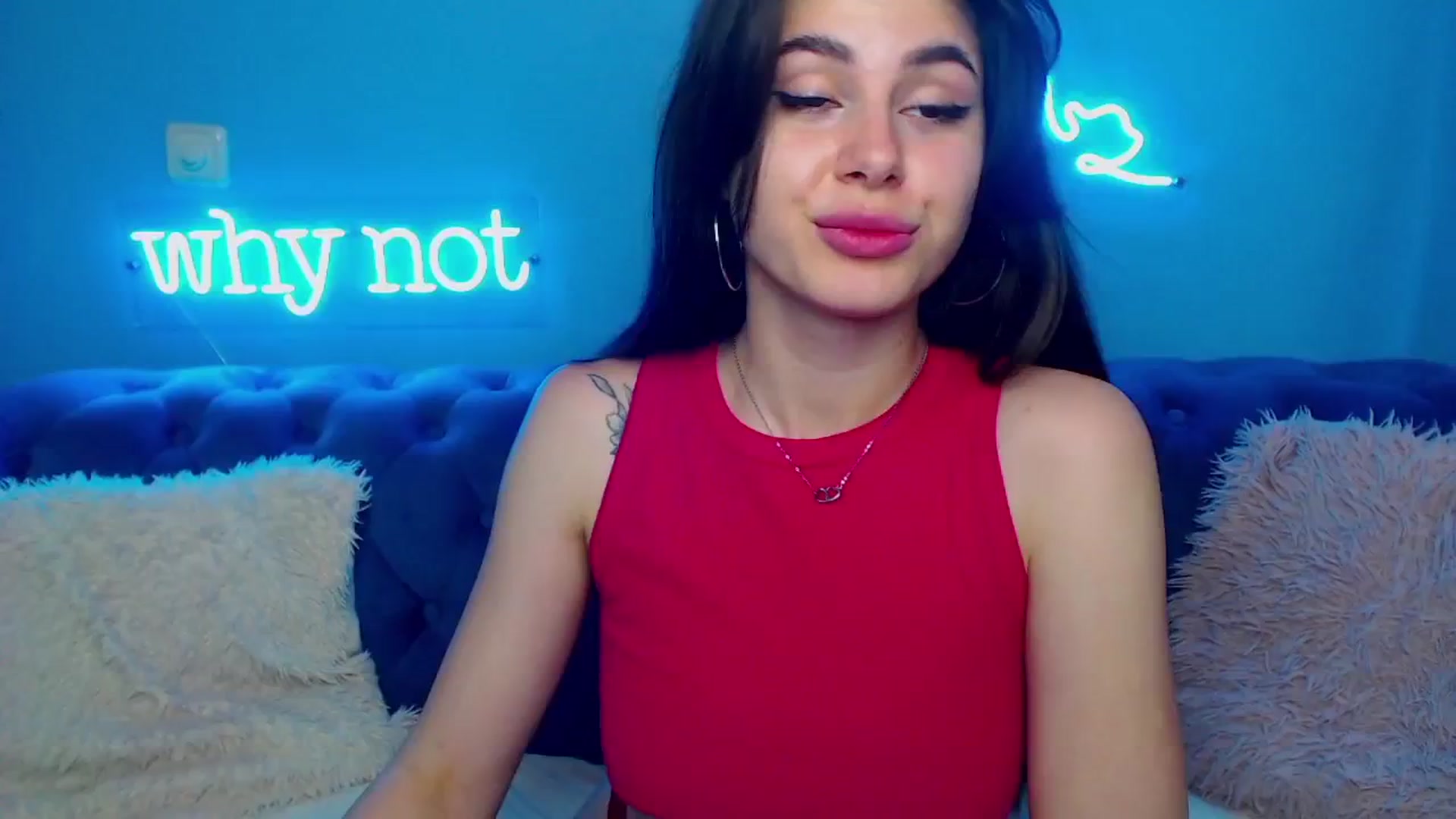 Gallery image thumbnail from ViolinaLove's myfreecams stream on, 06/01/2025, 11:06 image 19 of 20