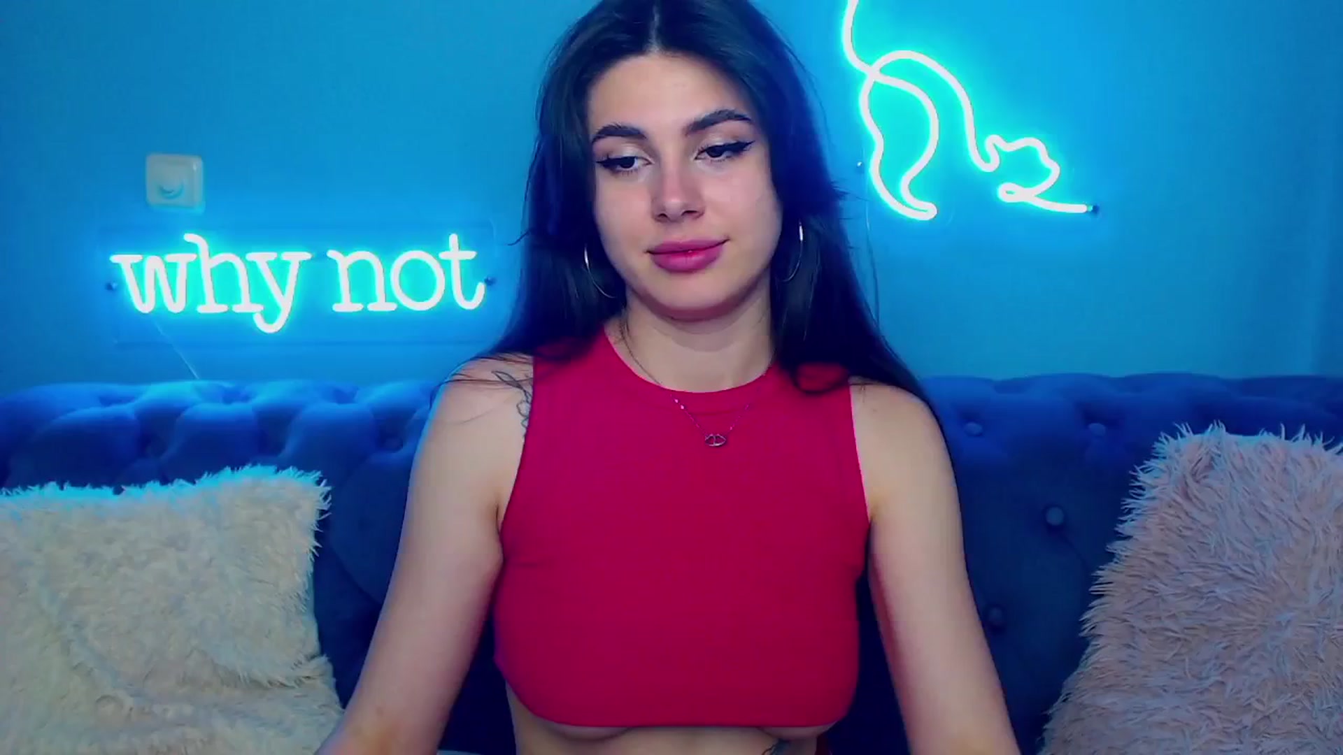 Gallery image thumbnail from ViolinaLove's myfreecams stream on, 06/01/2025, 11:06 image 10 of 20