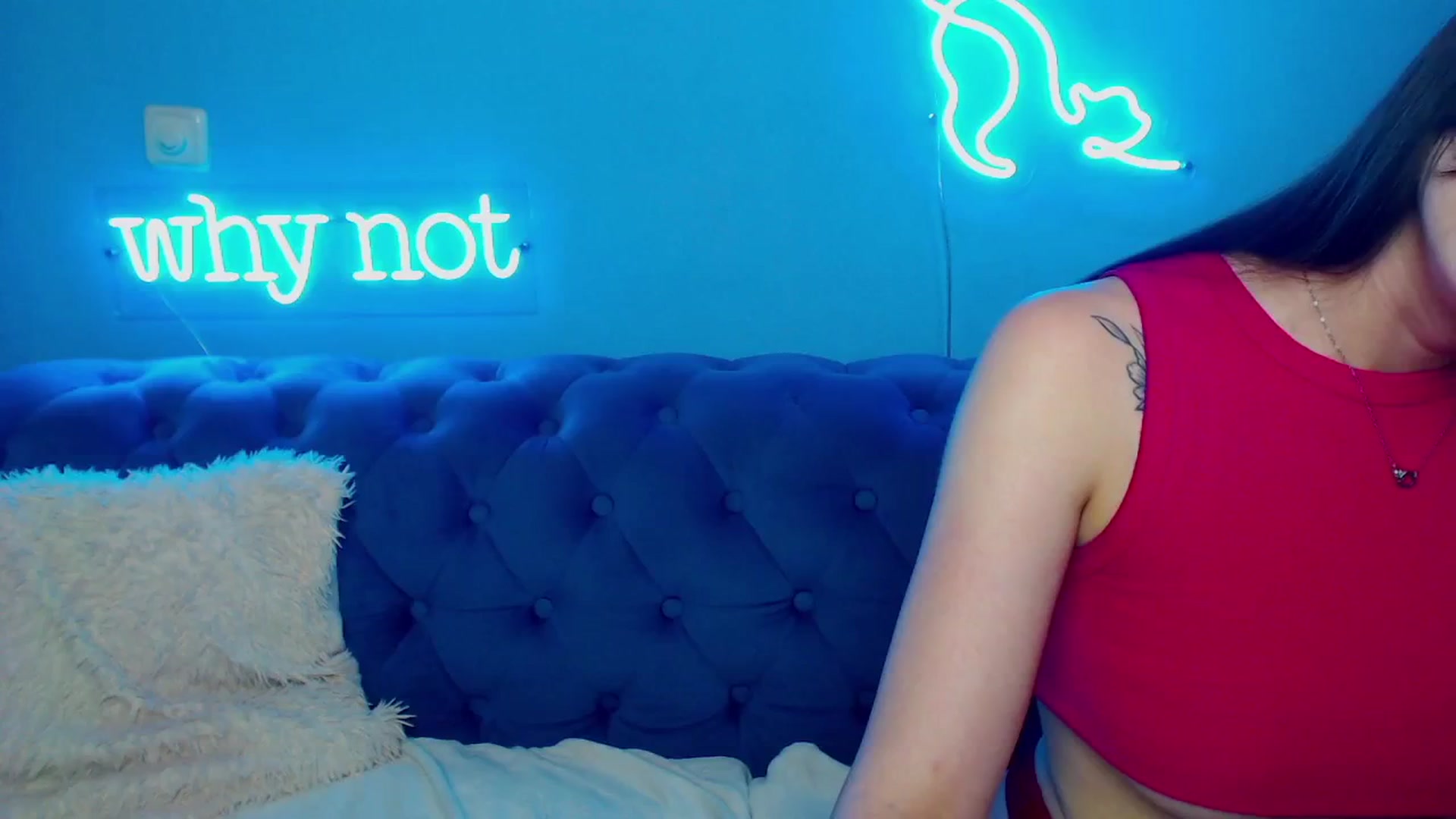 Gallery image thumbnail from ViolinaLove's myfreecams stream on, 06/01/2025, 11:06 image 5 of 20