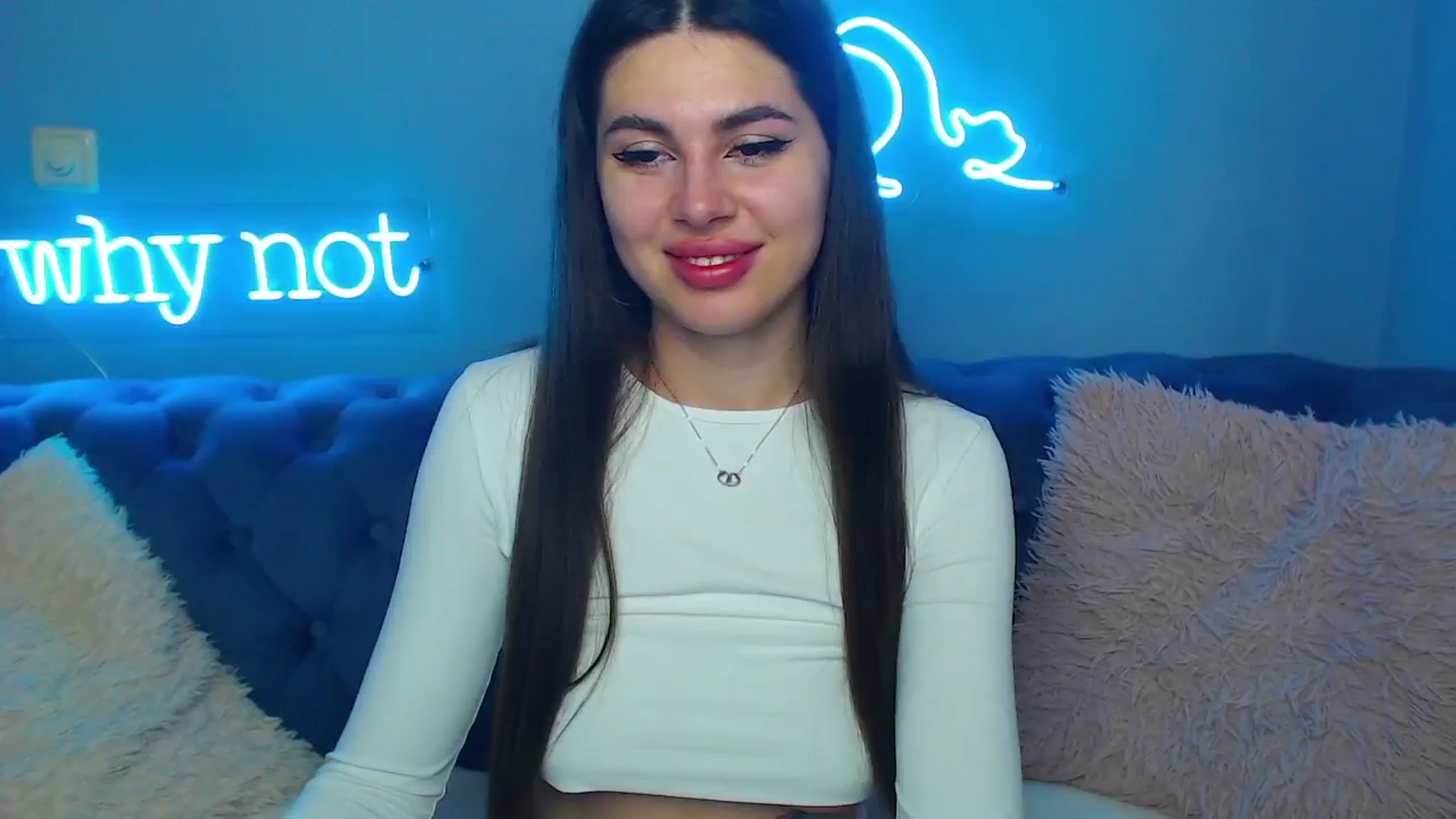Gallery image thumbnail from ViolinaLove's myfreecams stream on, 06/16/2025, 10:59 image 9 of 20