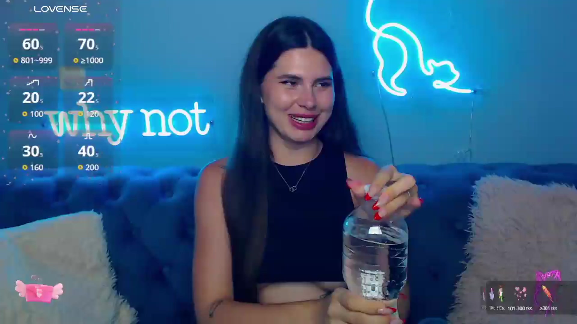 Gallery image thumbnail from ViolinaLove's myfreecams stream on, 07/26/2026, 07:21 image 17 of 20