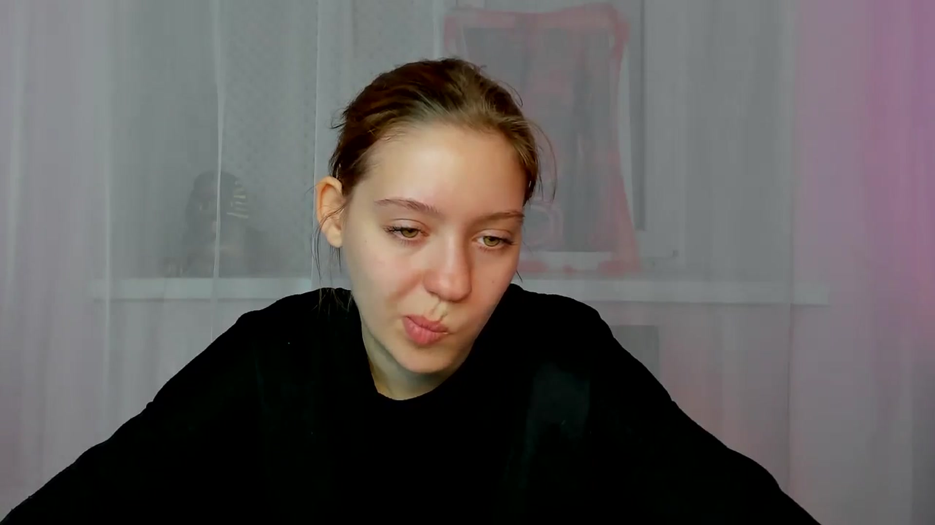 Gallery image thumbnail from VioricaMc's myfreecams stream on, 10/27/2025, 11:04 image 4 of 20