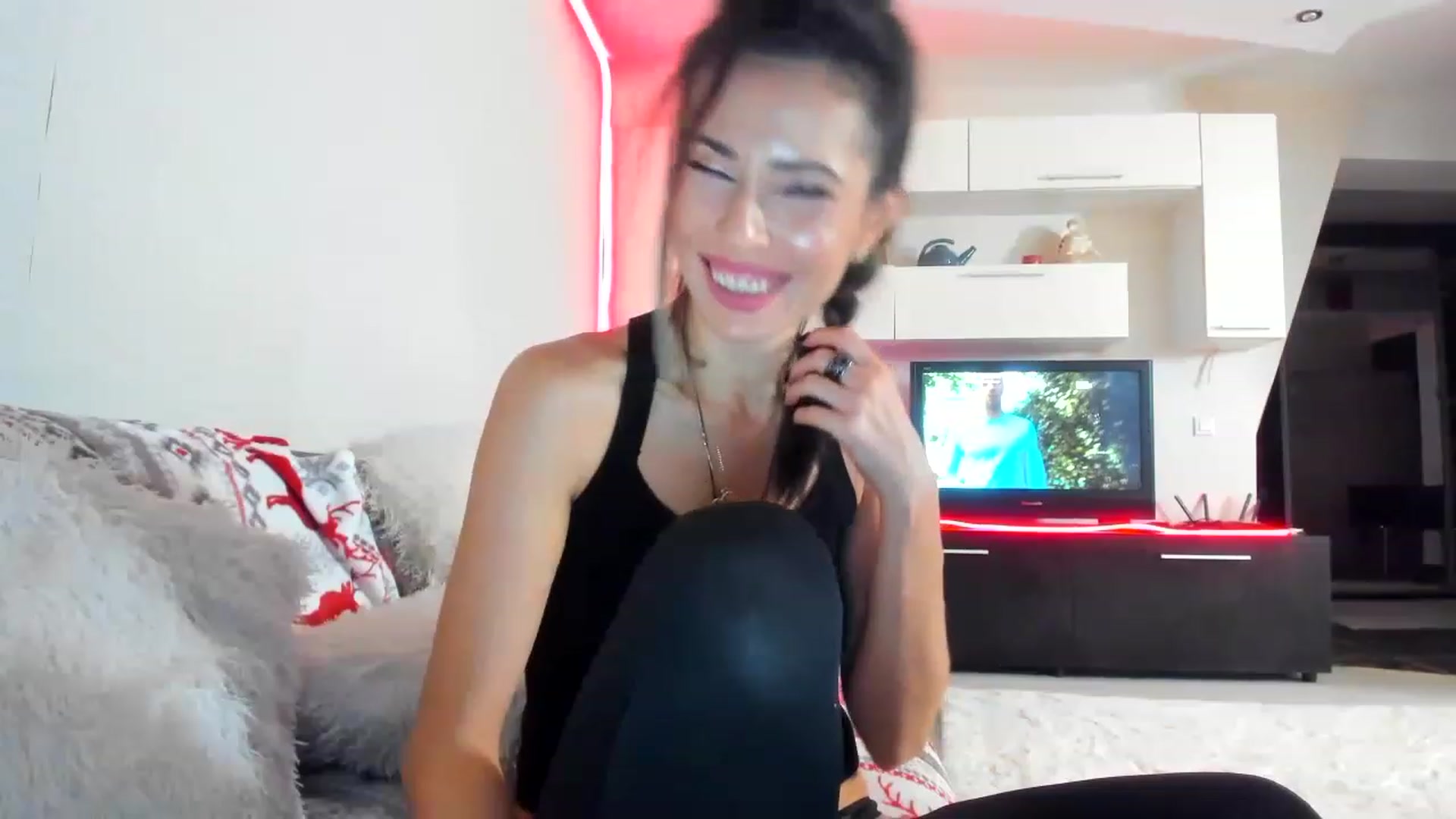 Gallery image thumbnail from VirginAt108's myfreecams stream on, 01/18/2023, 24:02 image 19 of 20