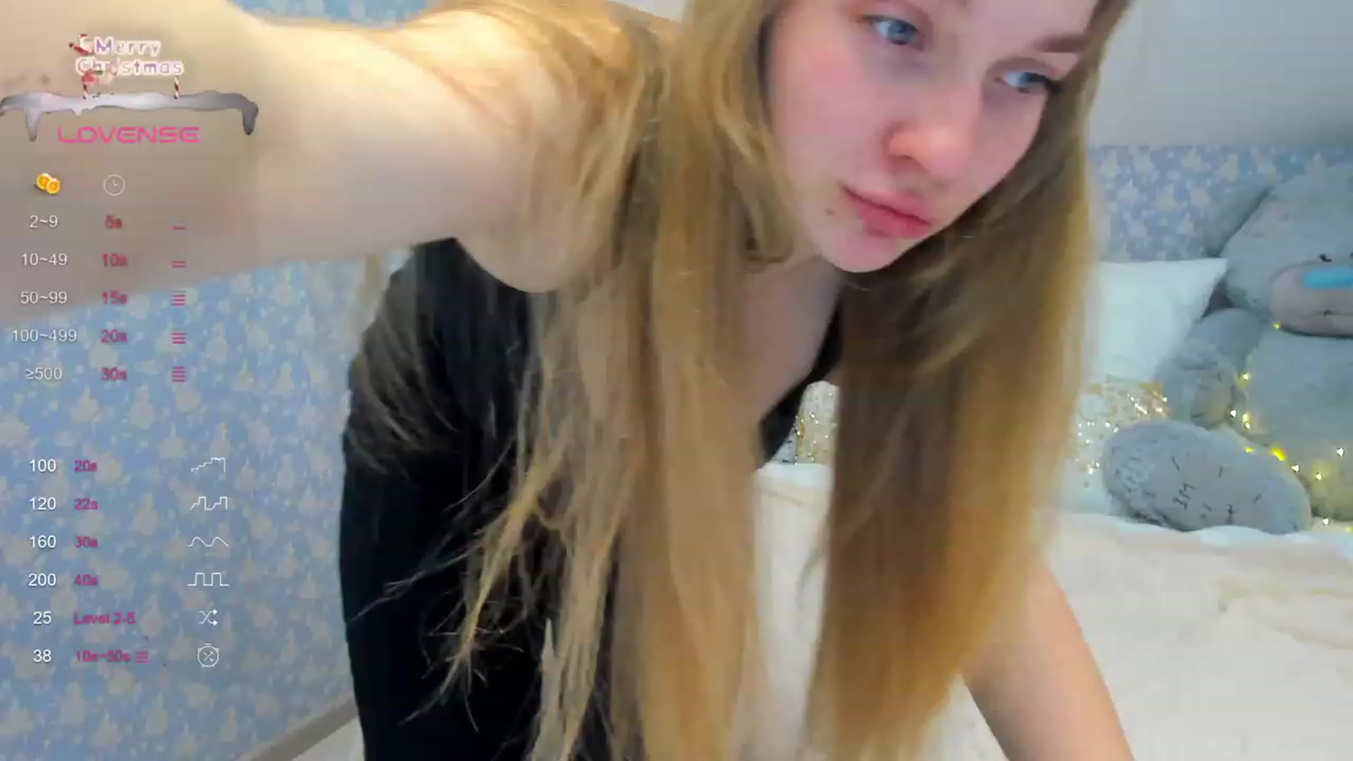 Gallery image thumbnail from VirginVi's myfreecams stream on, 12/24/2023, 20:06 image 18 of 20