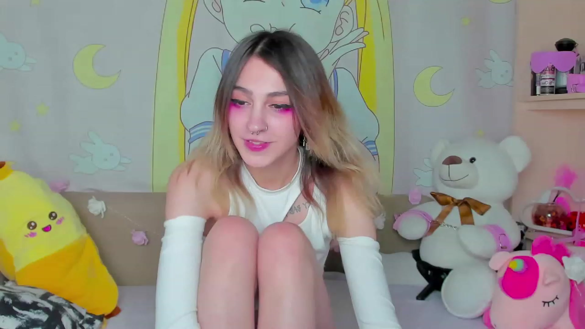Gallery image thumbnail from Virgin_Adara's myfreecams stream on, 12/03/2022, 10:53 image 19 of 20