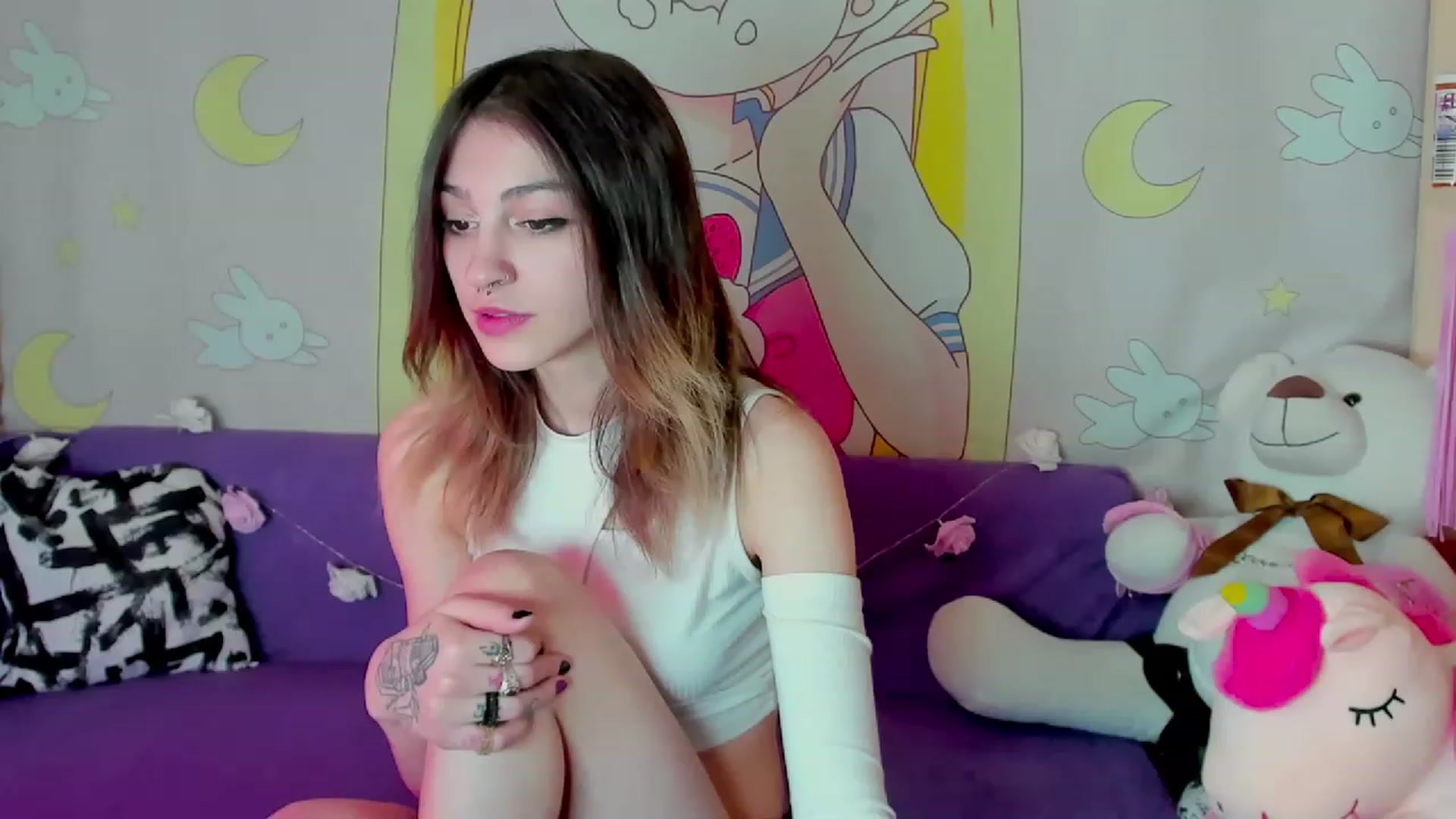 Gallery image thumbnail from Virgin_Adara's myfreecams stream on, 05/17/2023, 05:20 image 5 of 20