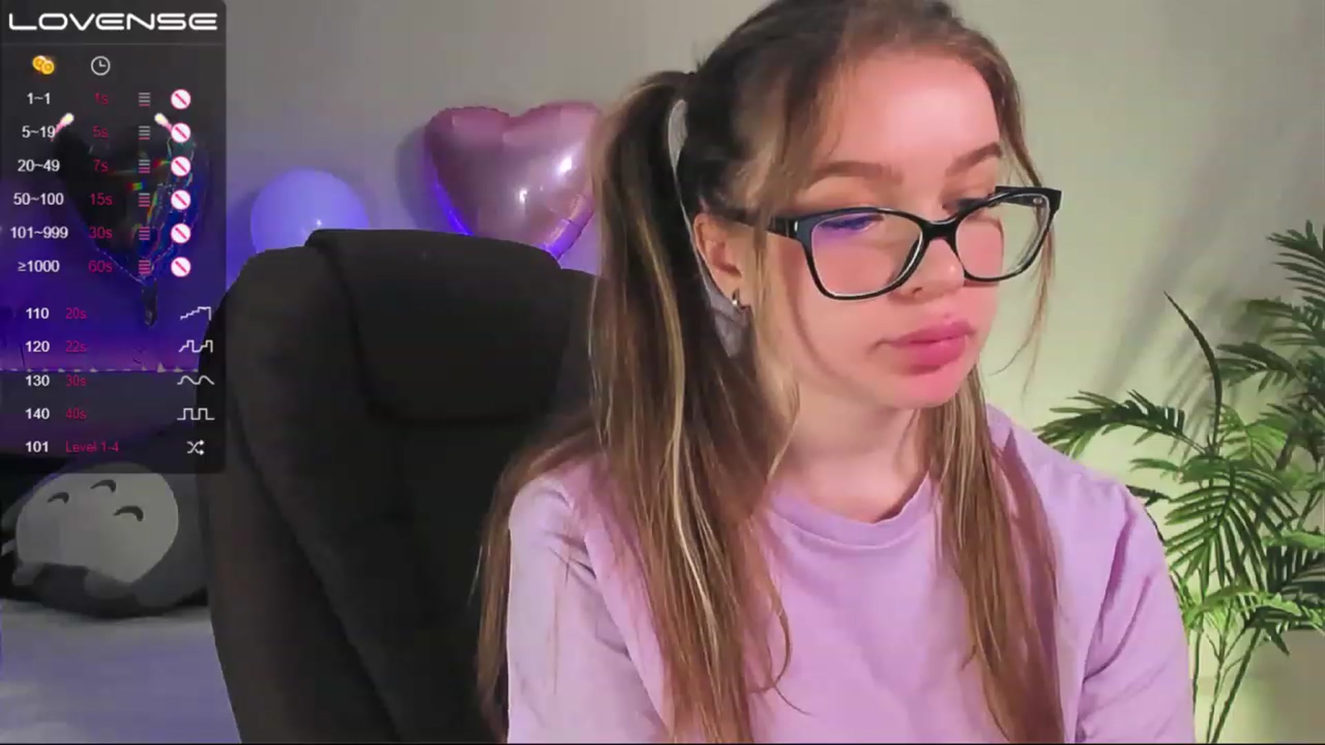 Gallery image thumbnail from VirtualGirl_'s myfreecams stream on, 02/20/2023, 20:45 image 6 of 20