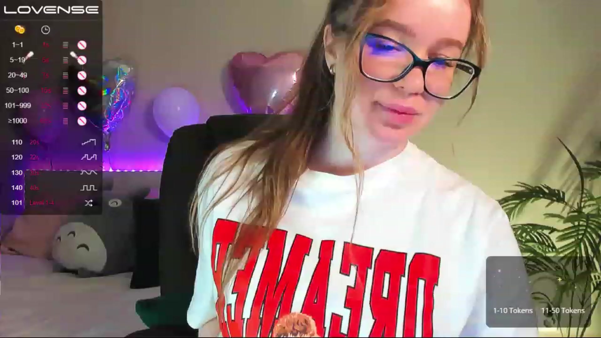 Gallery image thumbnail from VirtualGirl_'s myfreecams stream on, 02/22/2023, 23:26 image 19 of 20