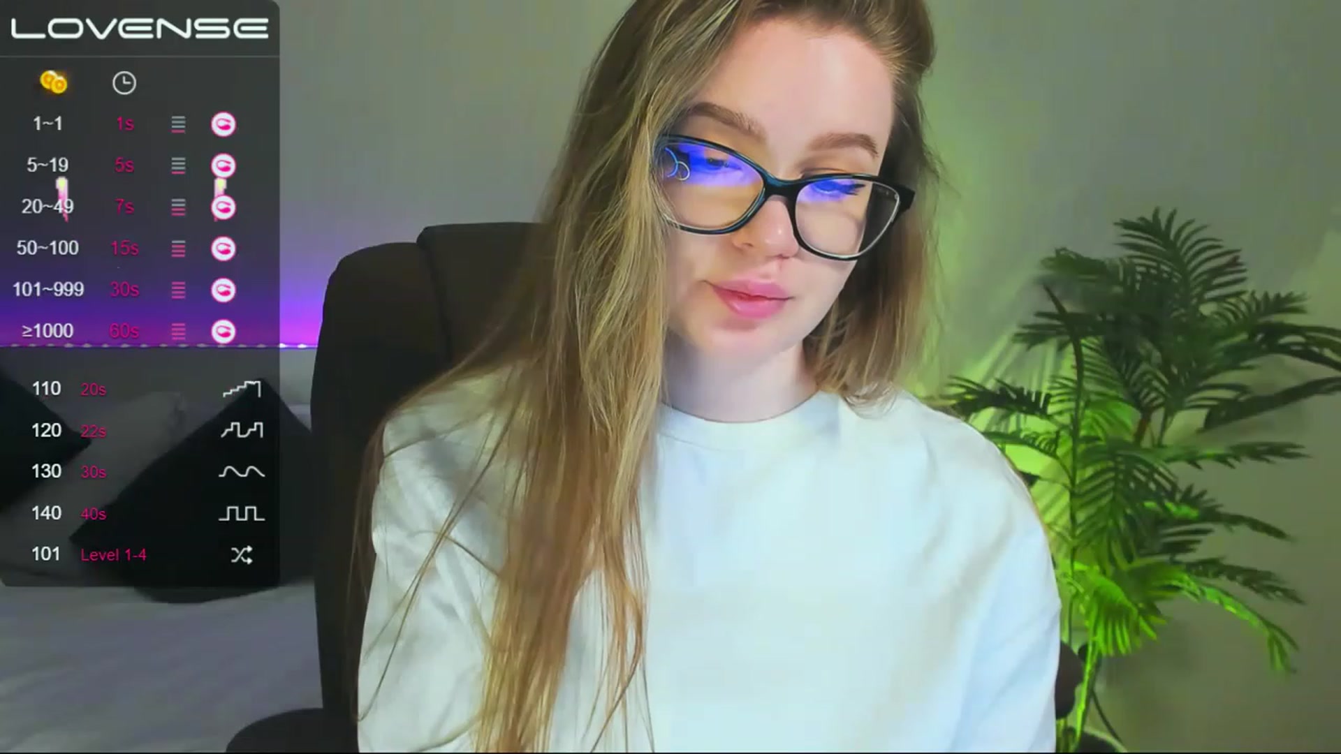 Gallery image thumbnail from VirtualGirl_'s myfreecams stream on, 02/27/2023, 01:24 image 14 of 20