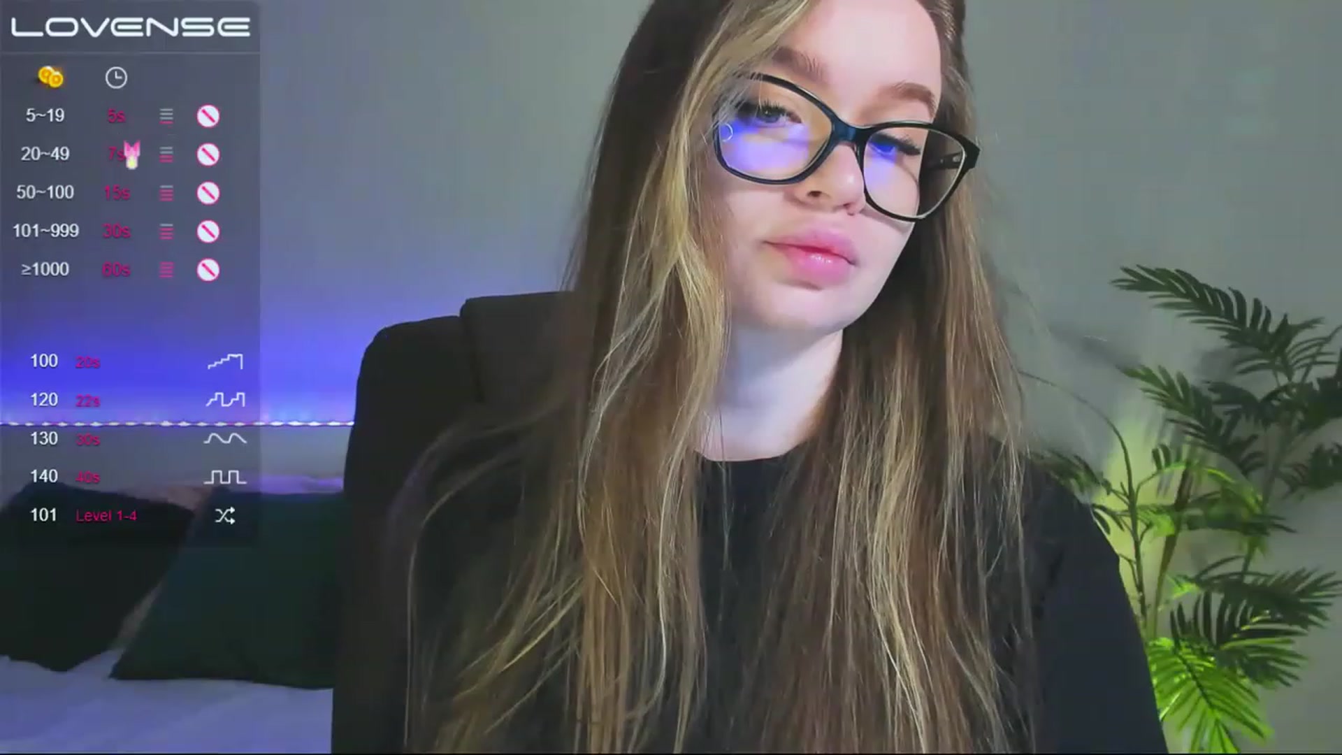 Gallery image thumbnail from VirtualGirl_'s myfreecams stream on, 03/19/2023, 24:56 image 17 of 20