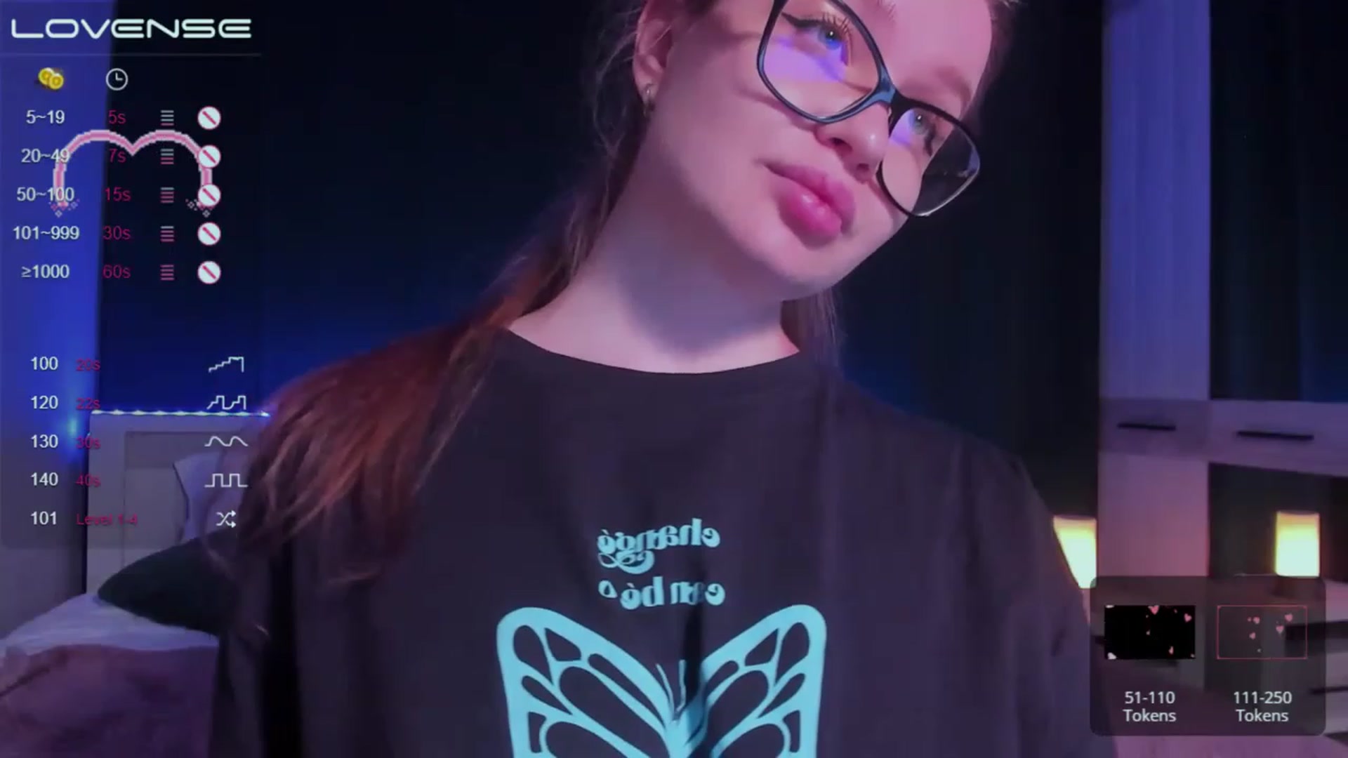Gallery image thumbnail from VirtualGirl_'s myfreecams stream on, 06/25/2023, 24:02 image 11 of 20