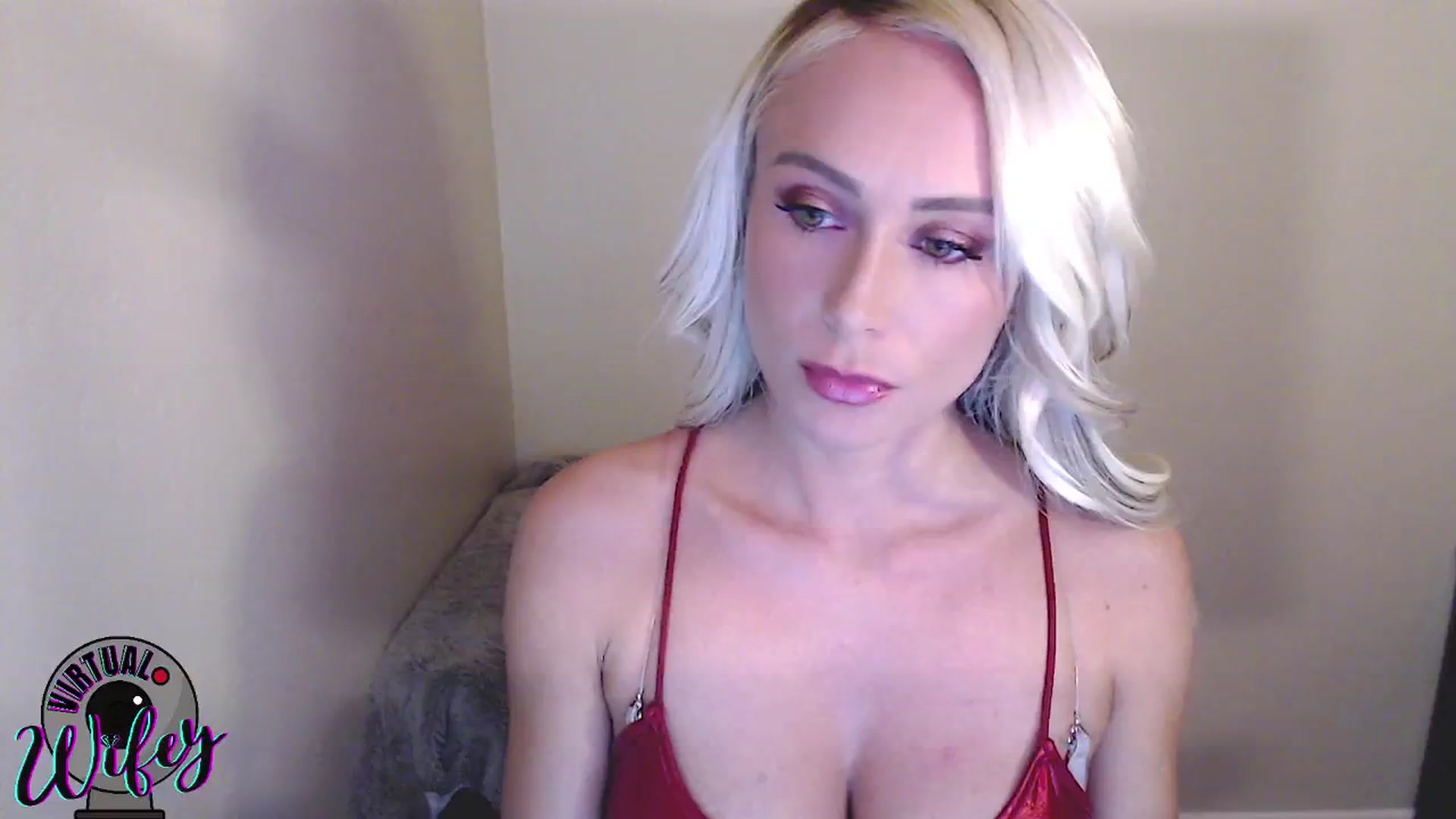 Gallery image thumbnail from Virtual_Wifey's myfreecams stream on, 01/27/2024, 07:07 image 9 of 20