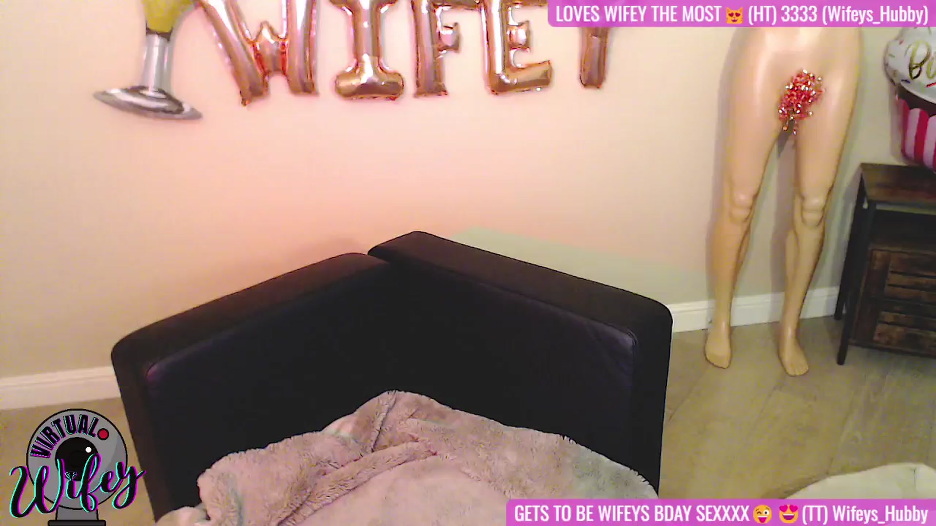 Gallery image thumbnail from Virtual_Wifey's myfreecams stream on, 02/03/2024, 12:14 image 19 of 20