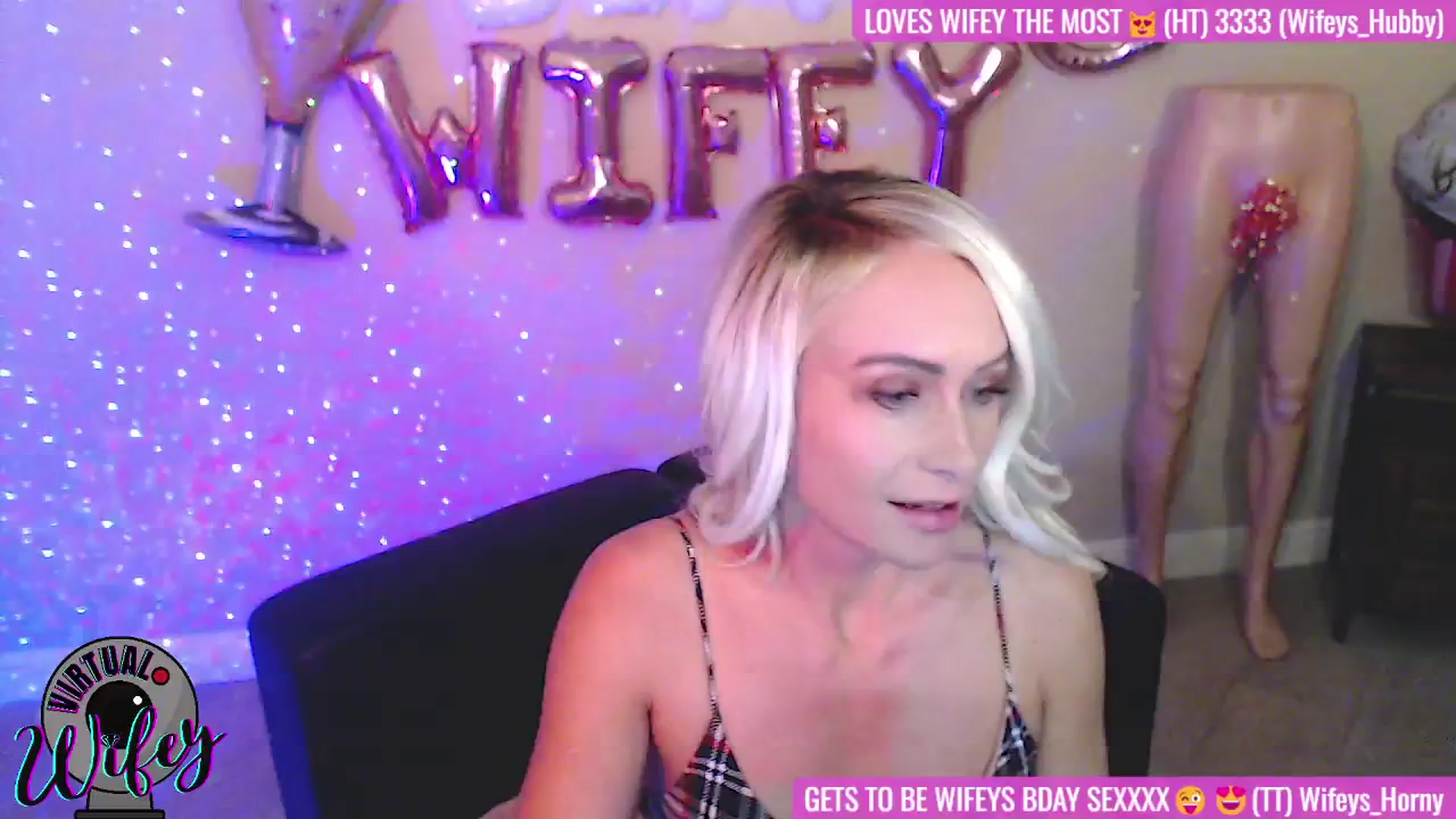 Gallery image thumbnail from Virtual_Wifey's myfreecams stream on, 02/03/2024, 17:11 image 2 of 20