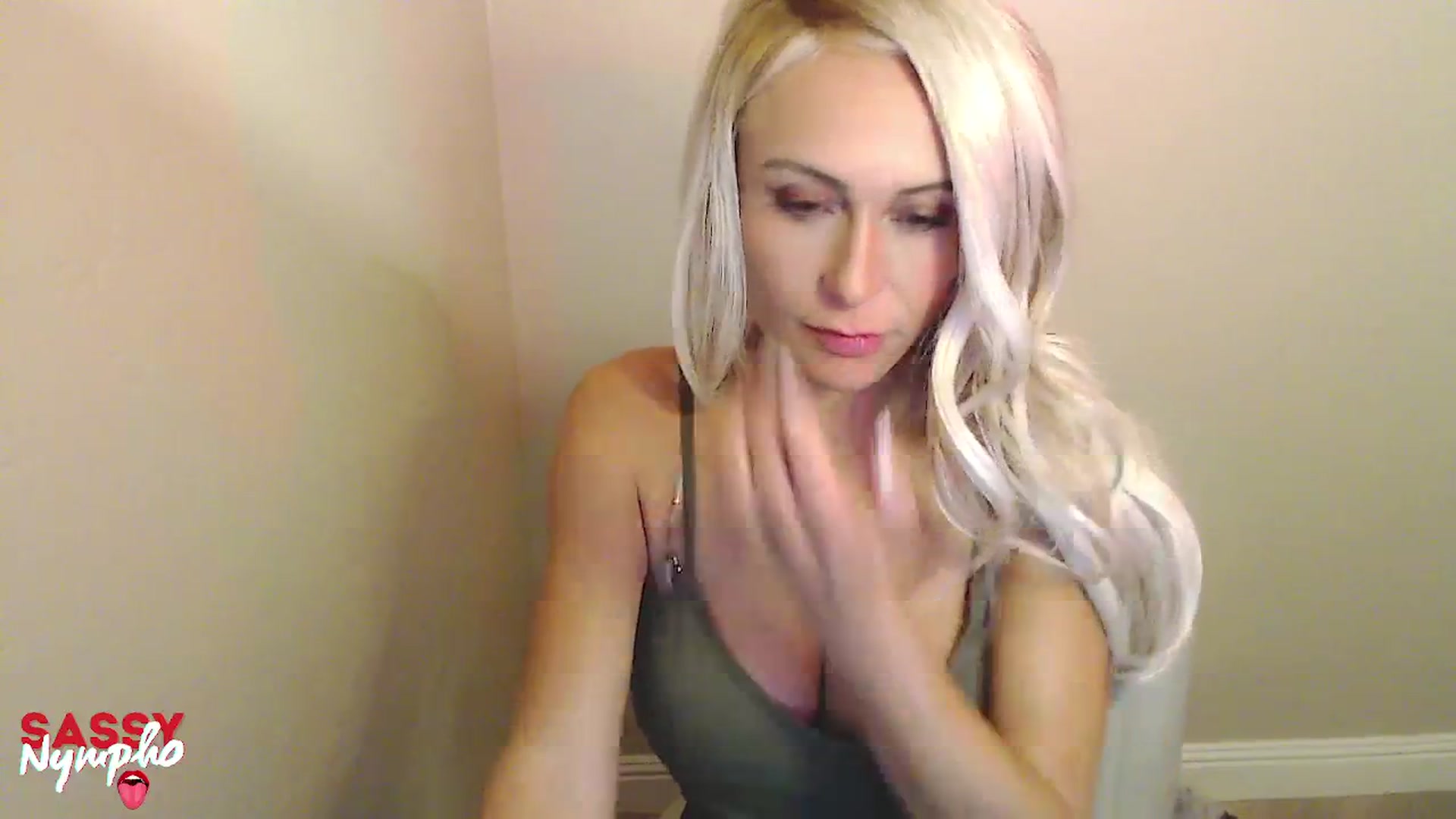 Gallery image thumbnail from Virtual_Wifey's myfreecams stream on, 02/20/2024, 10:05 image 11 of 20
