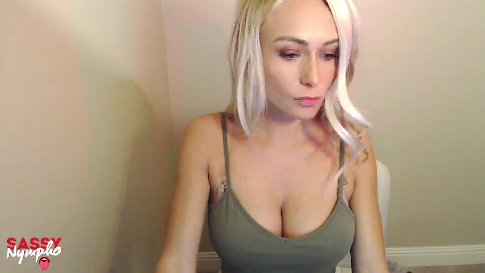 Gallery image thumbnail from Virtual_Wifey's myfreecams stream on, 02/20/2024, 10:05 image 16 of 20