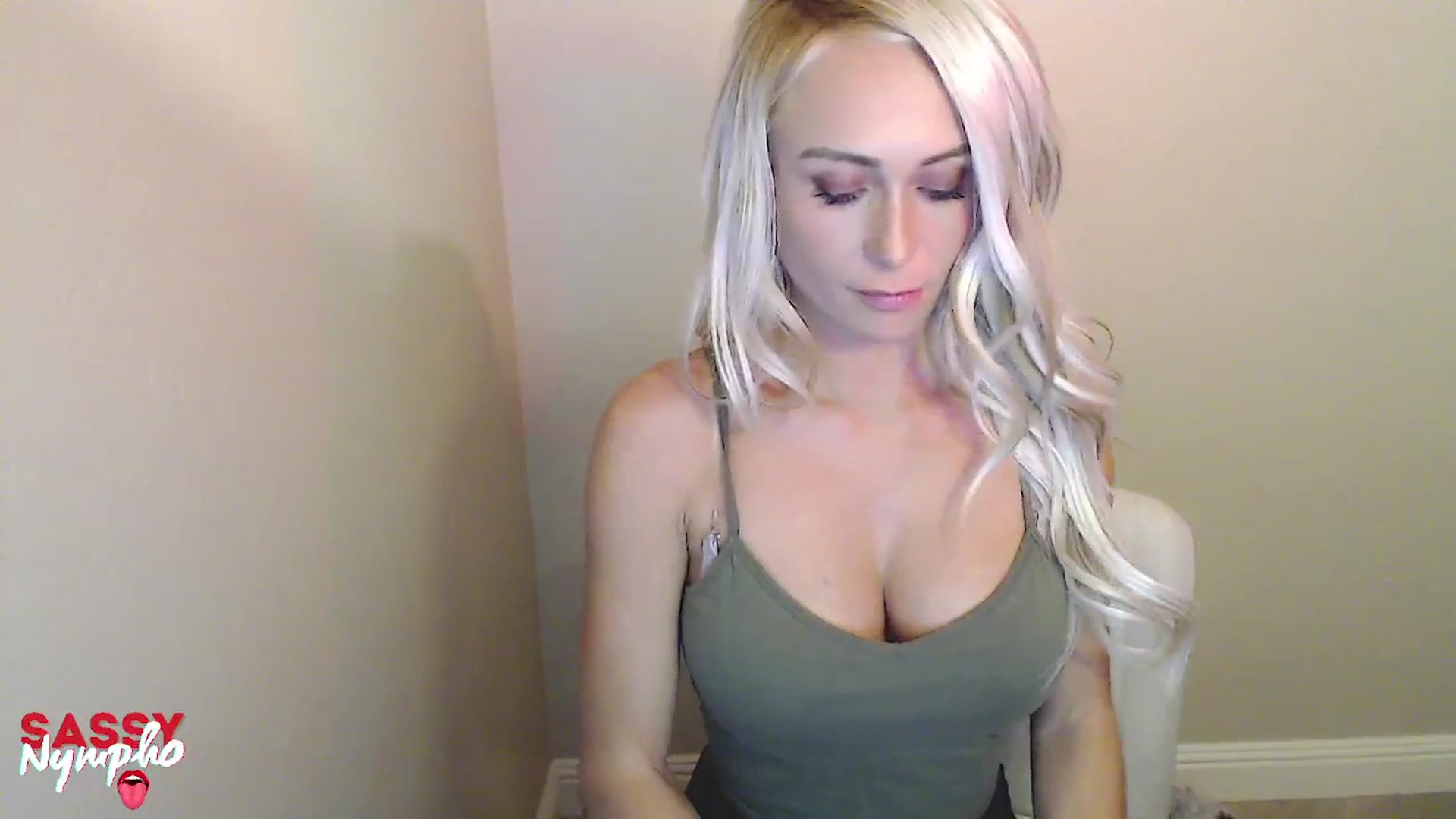 Gallery image thumbnail from Virtual_Wifey's myfreecams stream on, 02/20/2024, 10:05 image 3 of 20