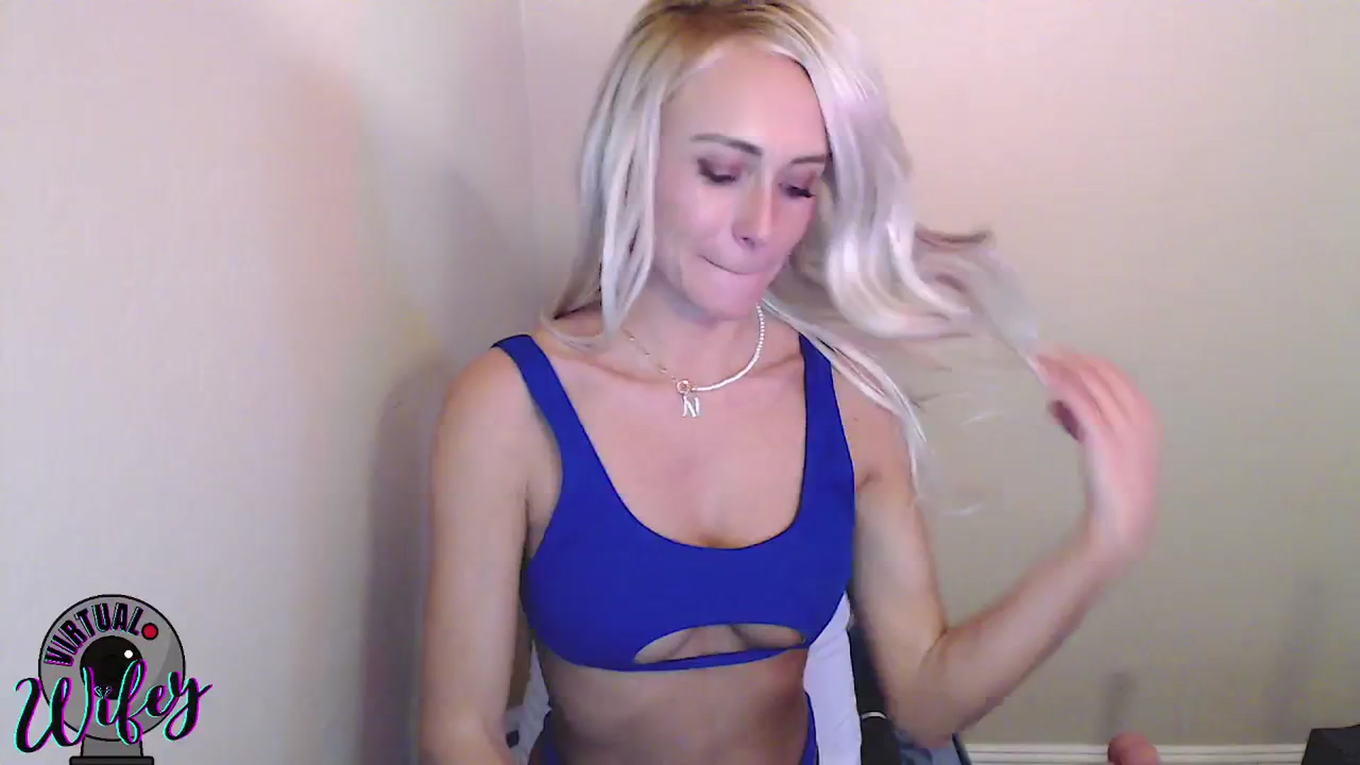 Gallery image thumbnail from Virtual_Wifey's myfreecams stream on, 02/20/2024, 21:55 image 14 of 20