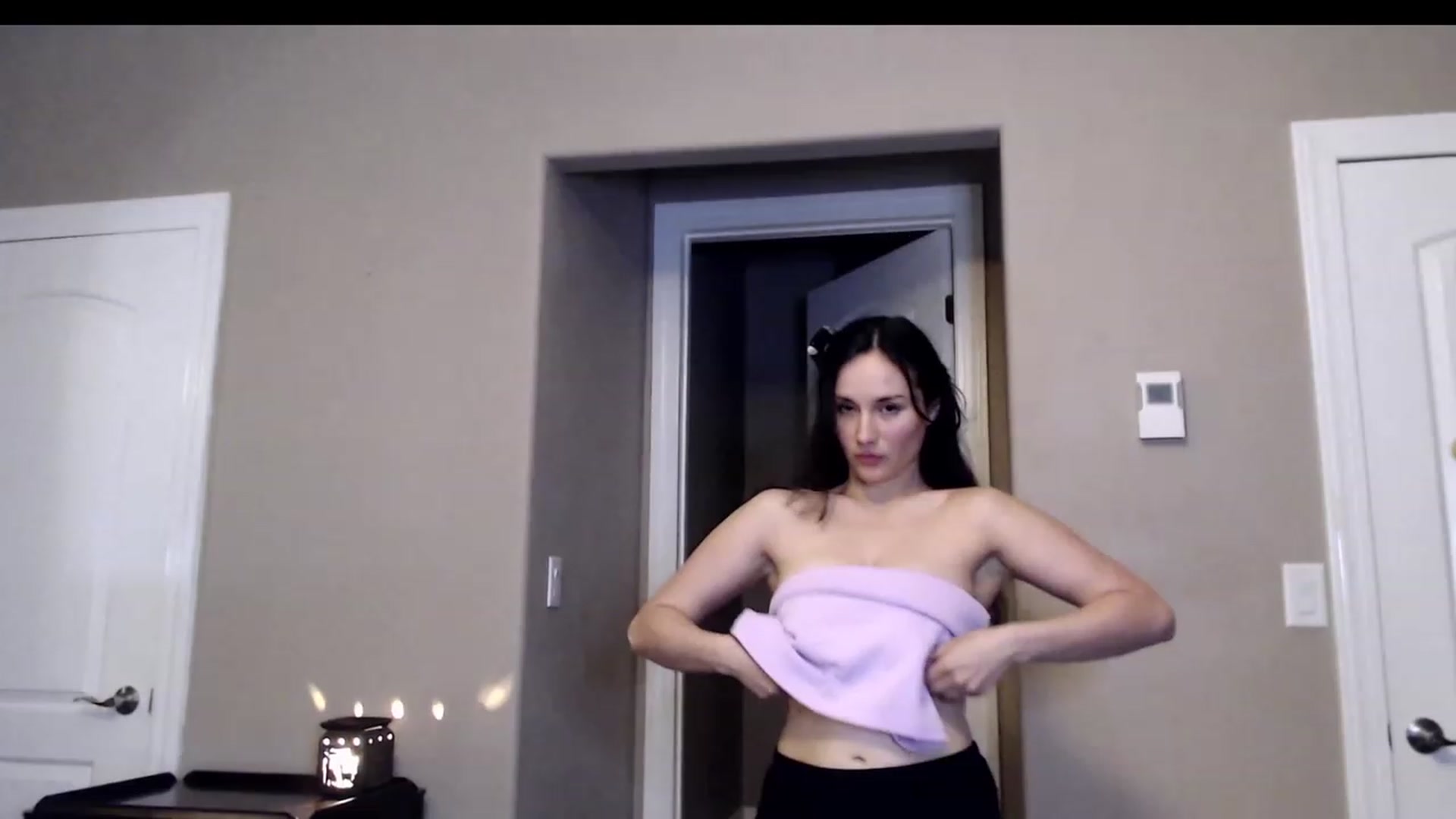 Gallery image thumbnail from Virtual_tit's myfreecams stream on, 07/16/2023, 11:03 image 2 of 20
