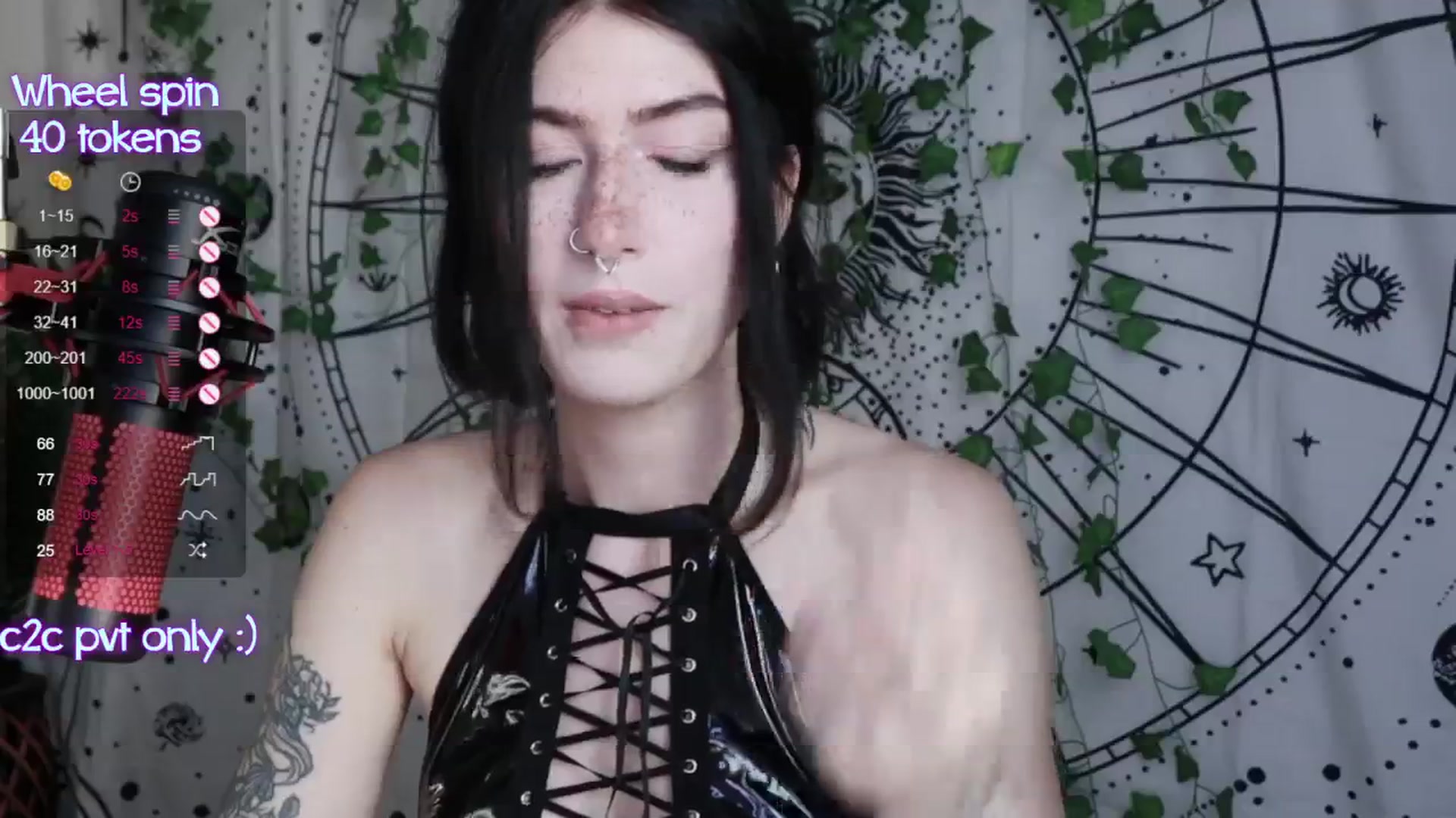 Gallery image thumbnail from Virtual_wafu's myfreecams stream on, 08/13/2024, 16:04 image 5 of 20