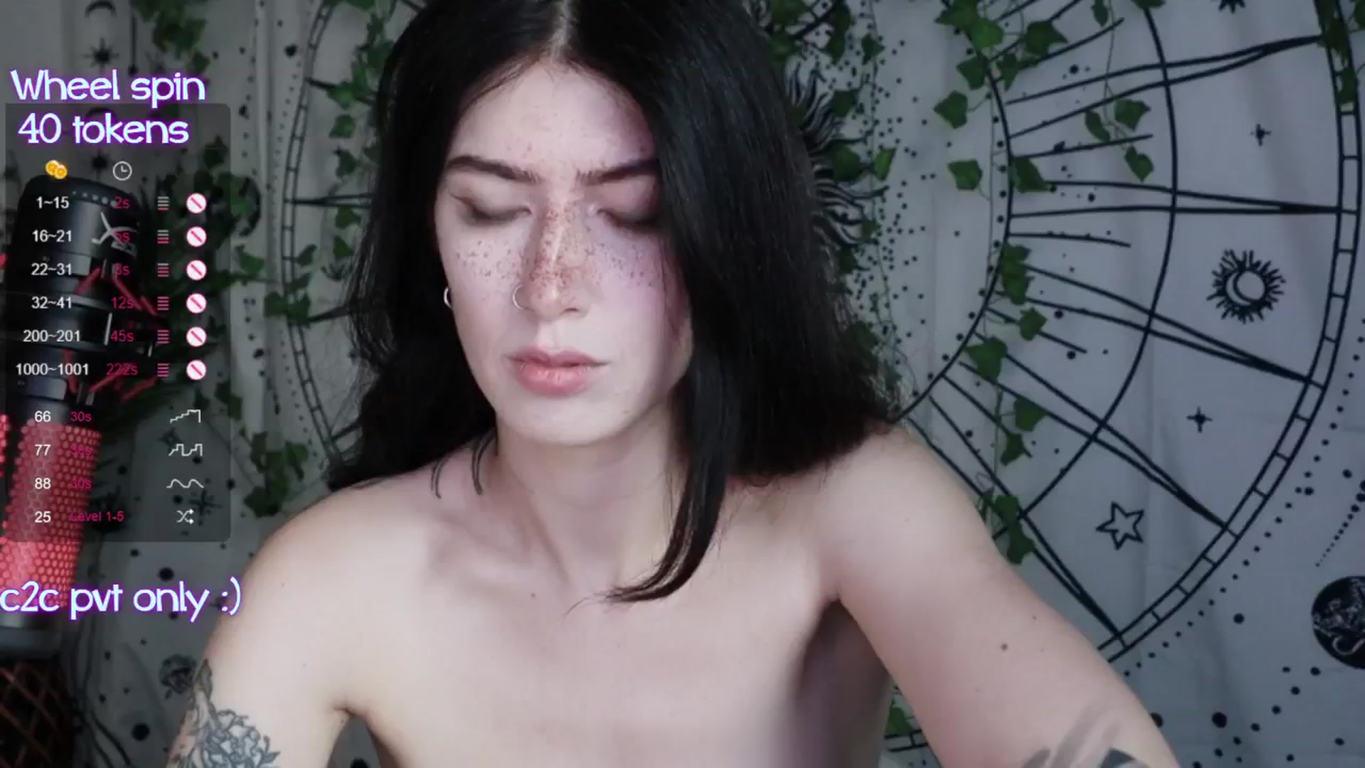Gallery image thumbnail from Virtual_wafu's myfreecams stream on, 08/13/2024, 17:43 image 6 of 20