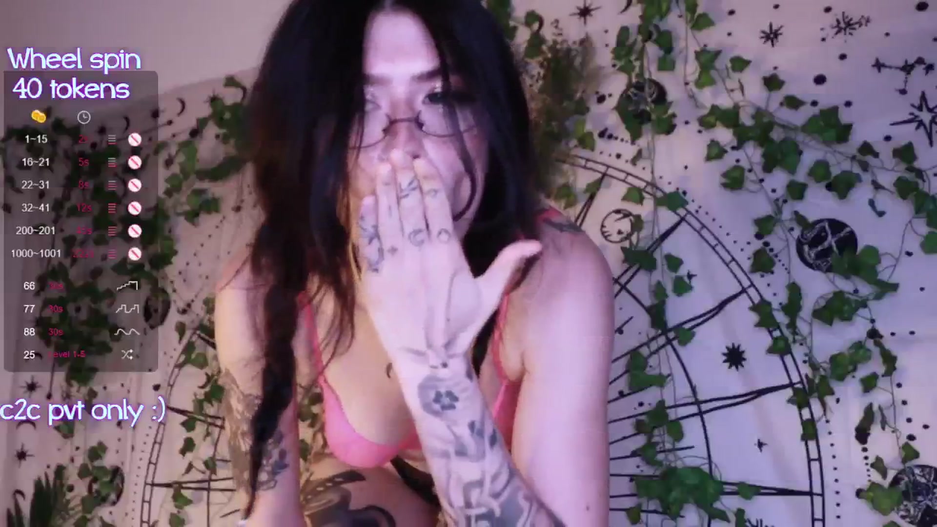 Gallery image thumbnail from Virtual_wafu's myfreecams stream on, 08/24/2024, 18:13 image 19 of 20