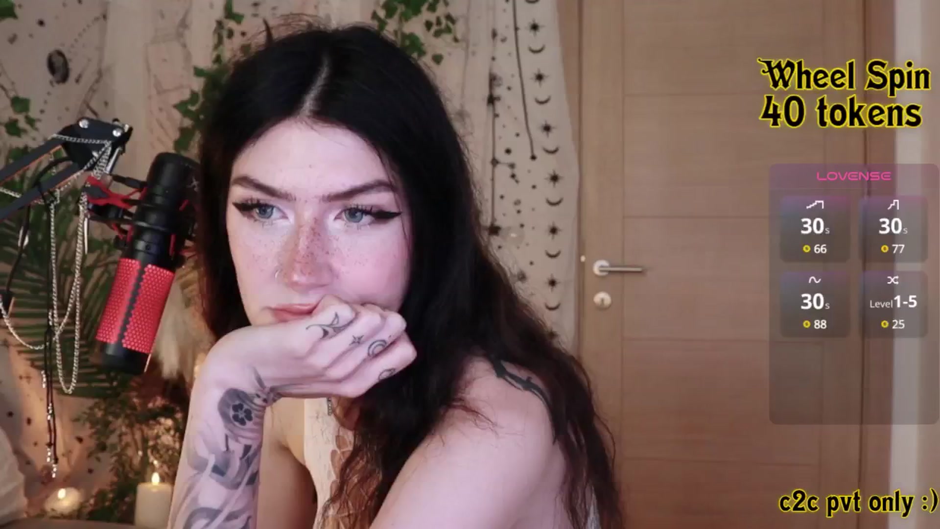 Gallery image thumbnail from Virtual_wafu's myfreecams stream on, 09/14/2024, 13:27 image 8 of 20