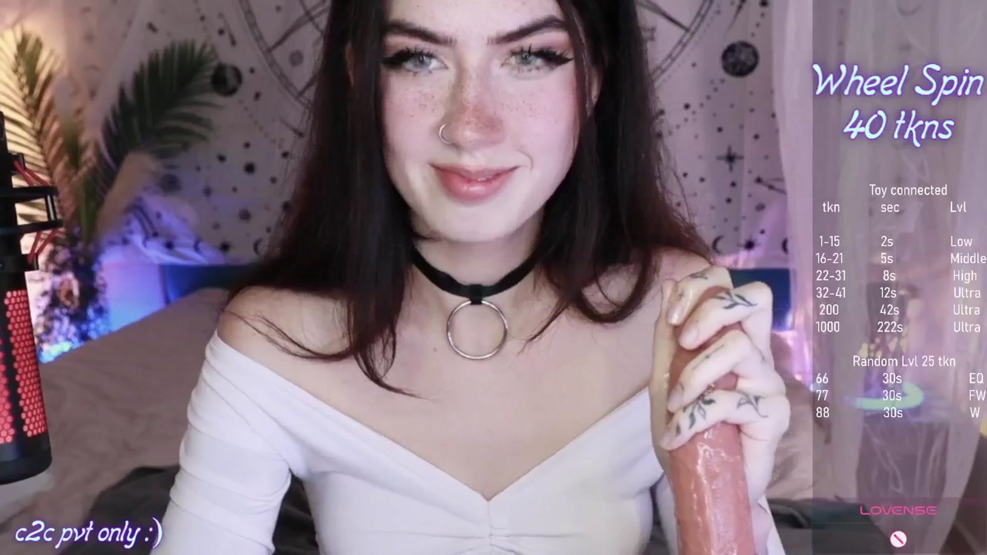 Gallery image thumbnail from Virtual_wafu's myfreecams stream on, 10/04/2024, 13:19 image 2 of 20