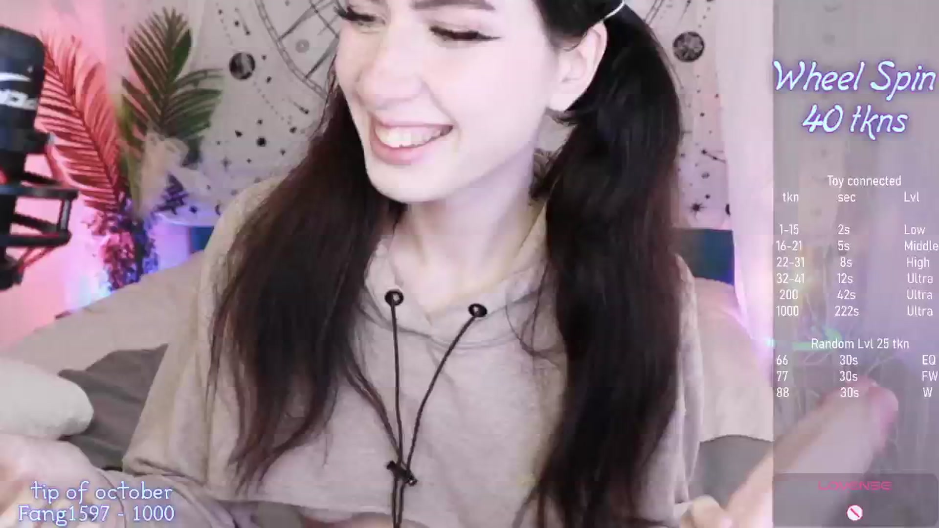 Gallery image thumbnail from Virtual_wafu's myfreecams stream on, 10/06/2024, 12:40 image 16 of 20