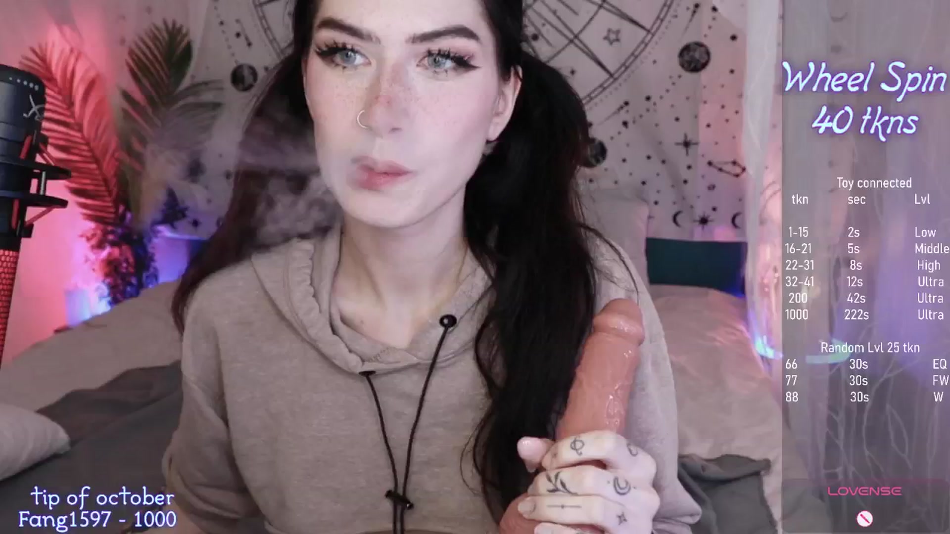 Gallery image thumbnail from Virtual_wafu's myfreecams stream on, 10/06/2024, 15:49 image 3 of 20