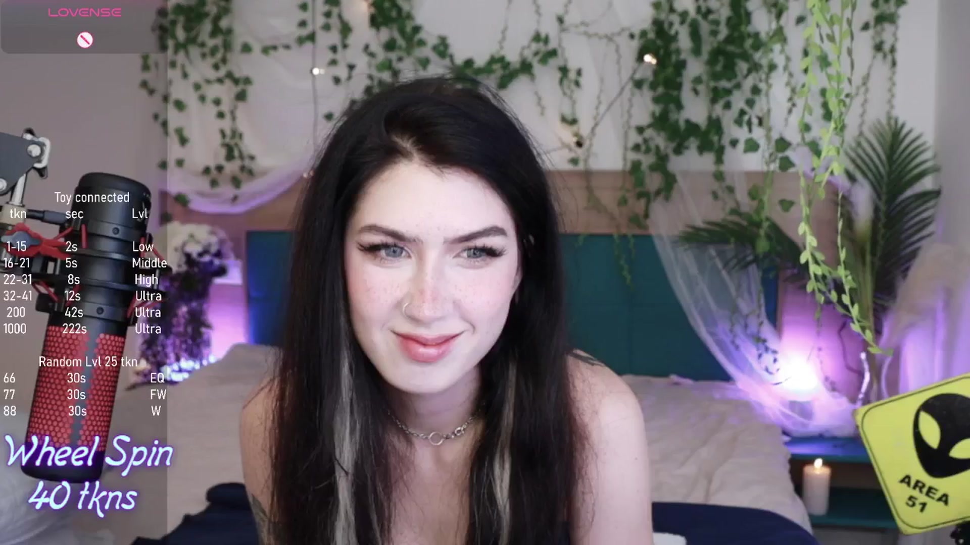 Gallery image thumbnail from Virtual_wafu's myfreecams stream on, 11/03/2024, 12:50 image 1 of 20