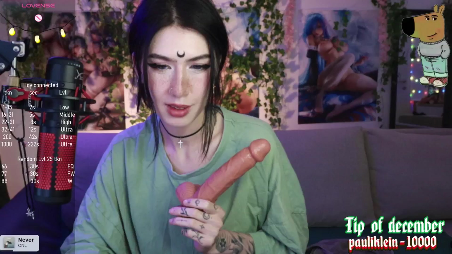 Gallery image thumbnail from Virtual_wafu's myfreecams stream on, 12/15/2024, 15:12 image 16 of 20