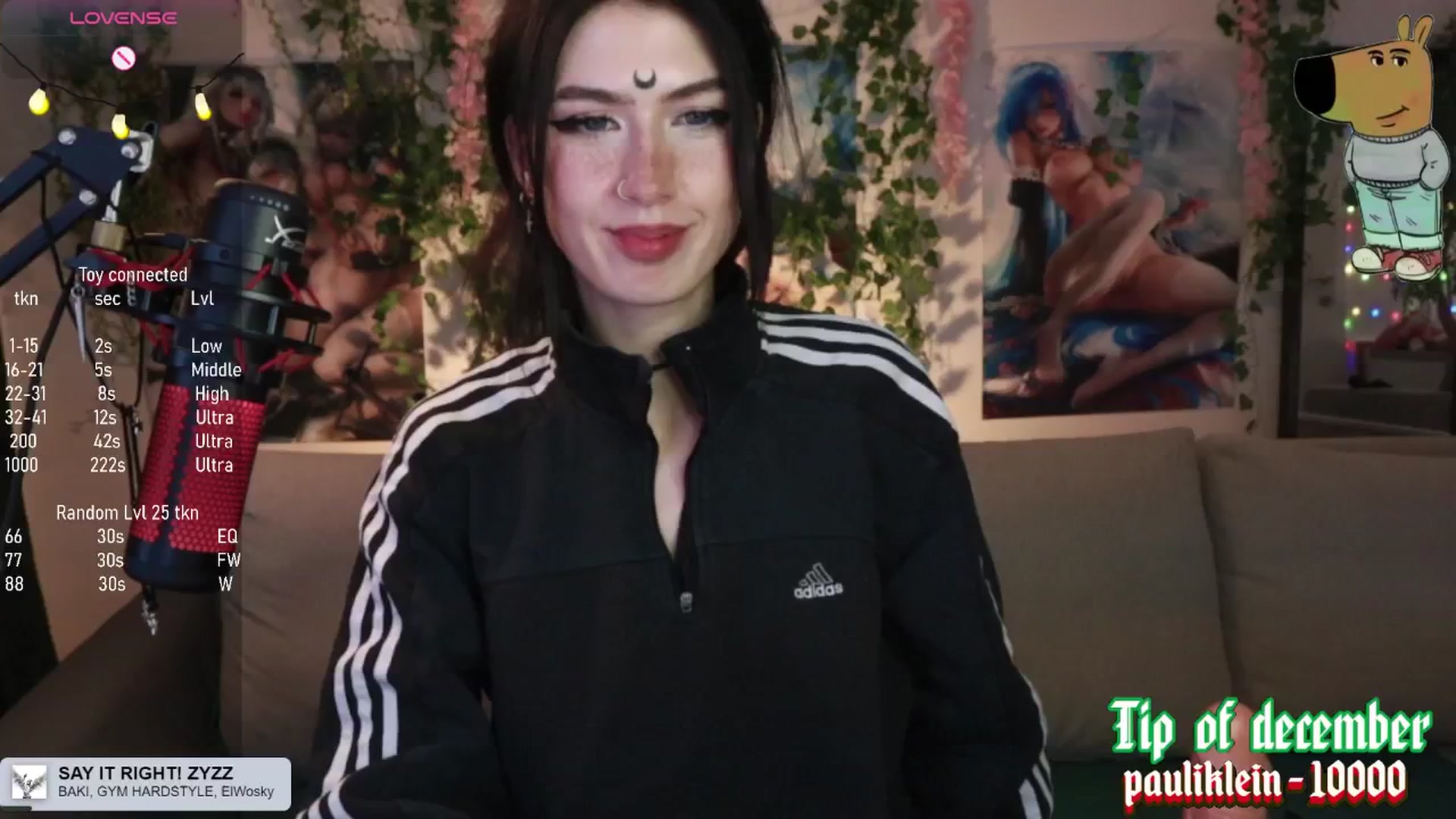 Gallery image thumbnail from Virtual_wafu's myfreecams stream on, 12/15/2024, 18:10 image 15 of 20