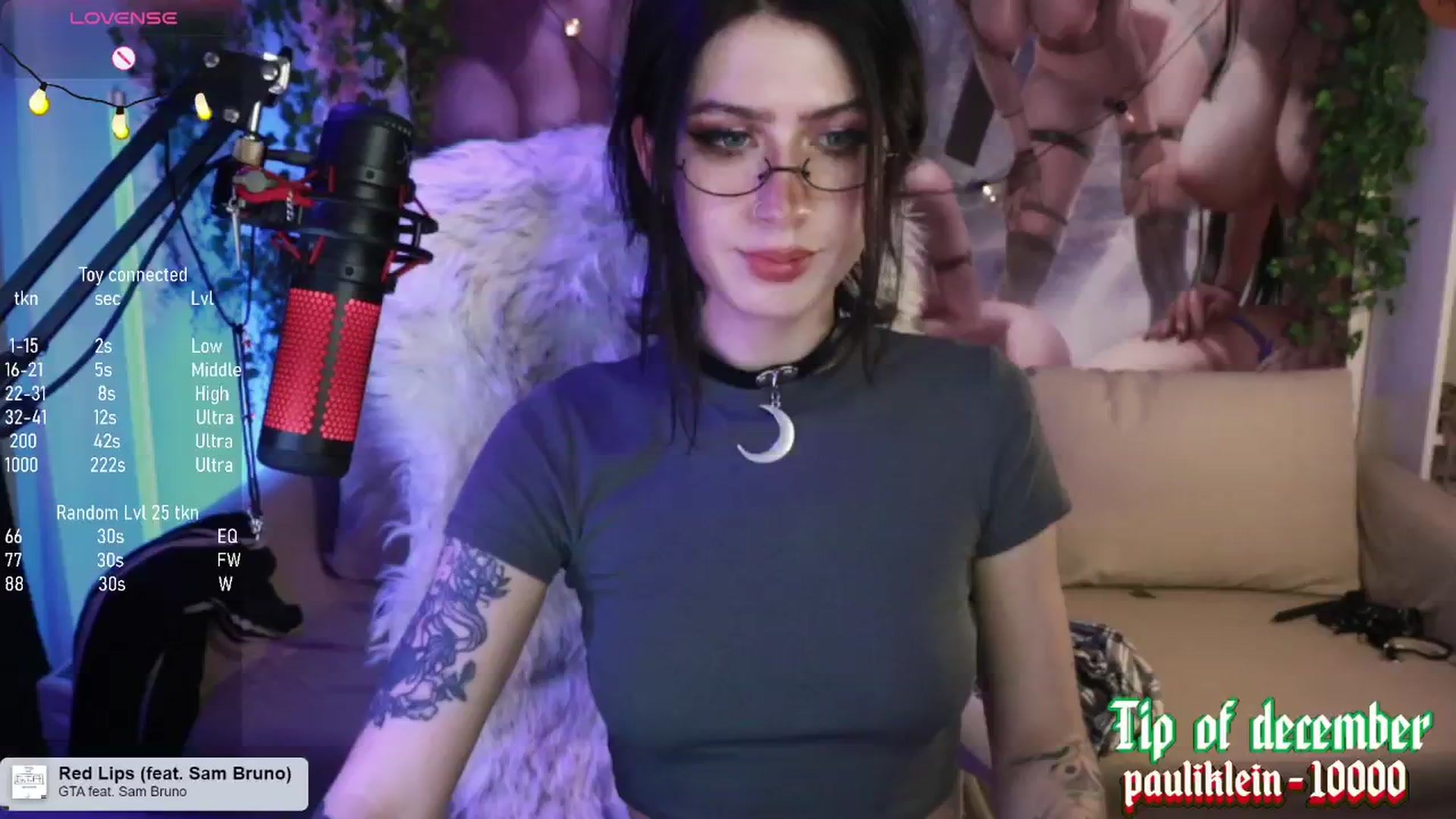 Gallery image thumbnail from Virtual_wafu's myfreecams stream on, 12/20/2024, 15:12 image 10 of 20