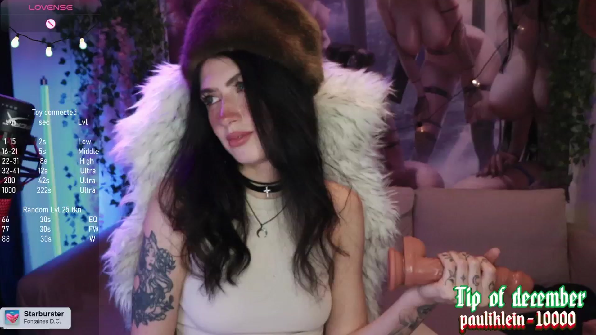 Gallery image thumbnail from Virtual_wafu's myfreecams stream on, 12/28/2024, 16:03 image 8 of 20