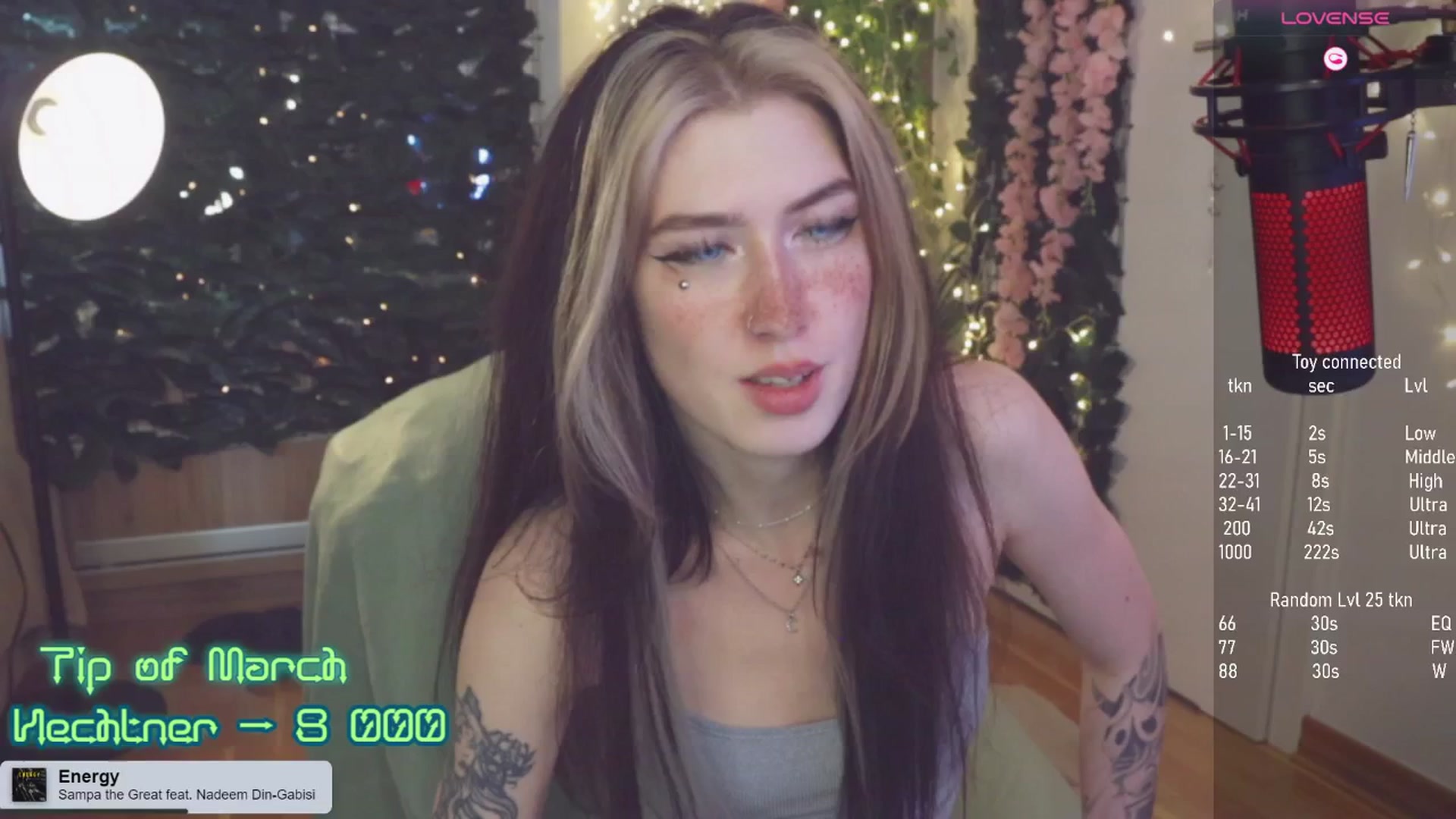 Gallery image thumbnail from Virtual_wafu's myfreecams stream on, 03/29/2025, 16:08 image 3 of 20