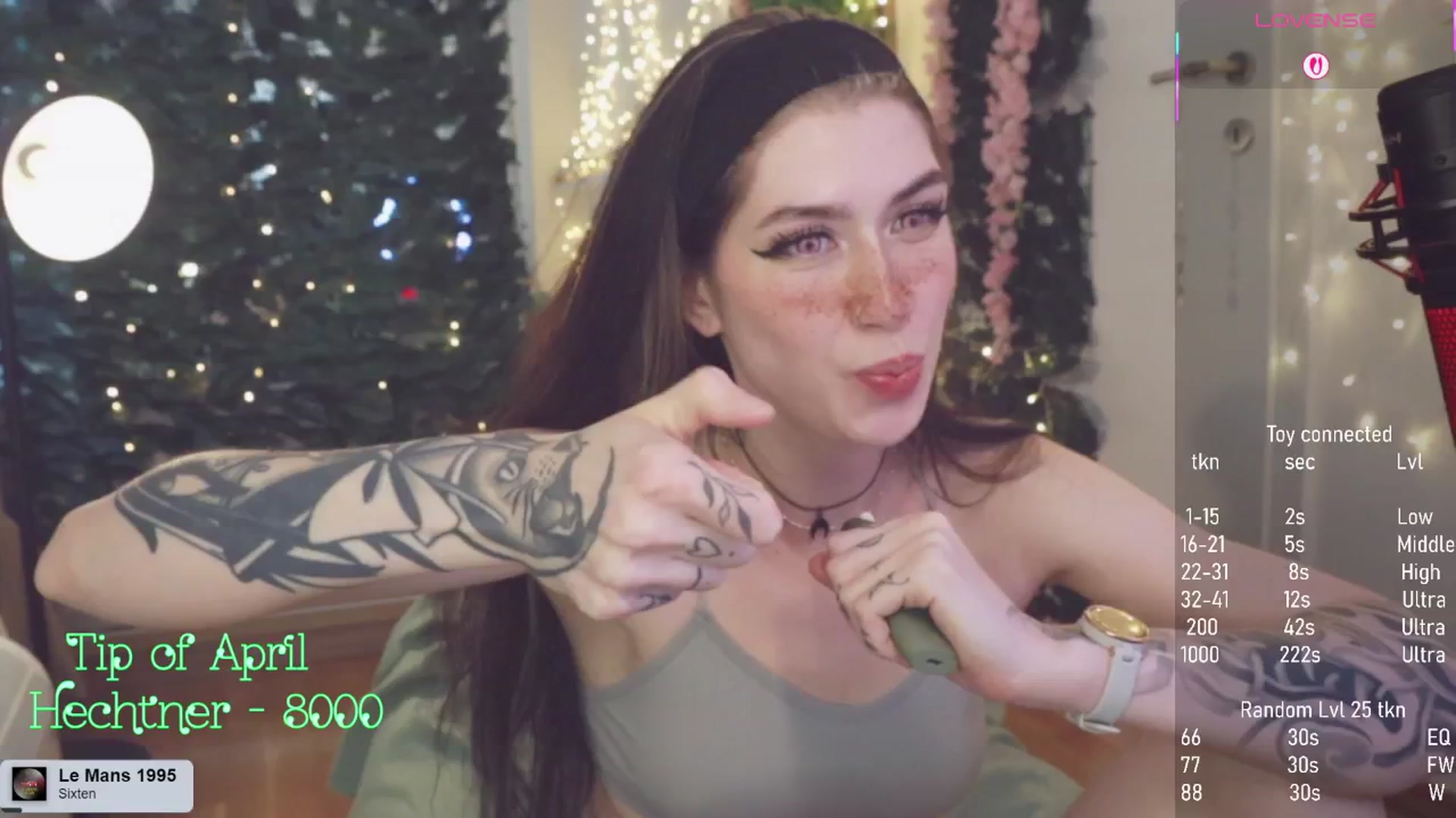 Gallery image thumbnail from Virtual_wafu's myfreecams stream on, 04/12/2025, 15:02 image 16 of 20