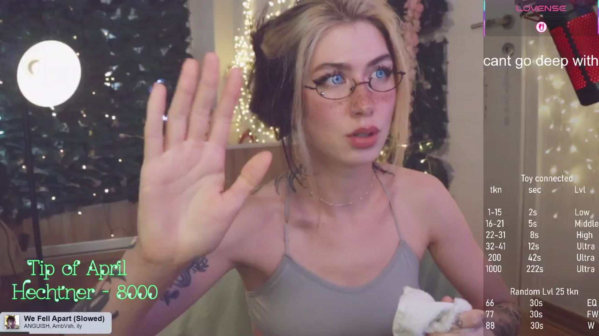 Gallery image thumbnail from Virtual_wafu's myfreecams stream on, 04/26/2025, 16:49 image 14 of 20