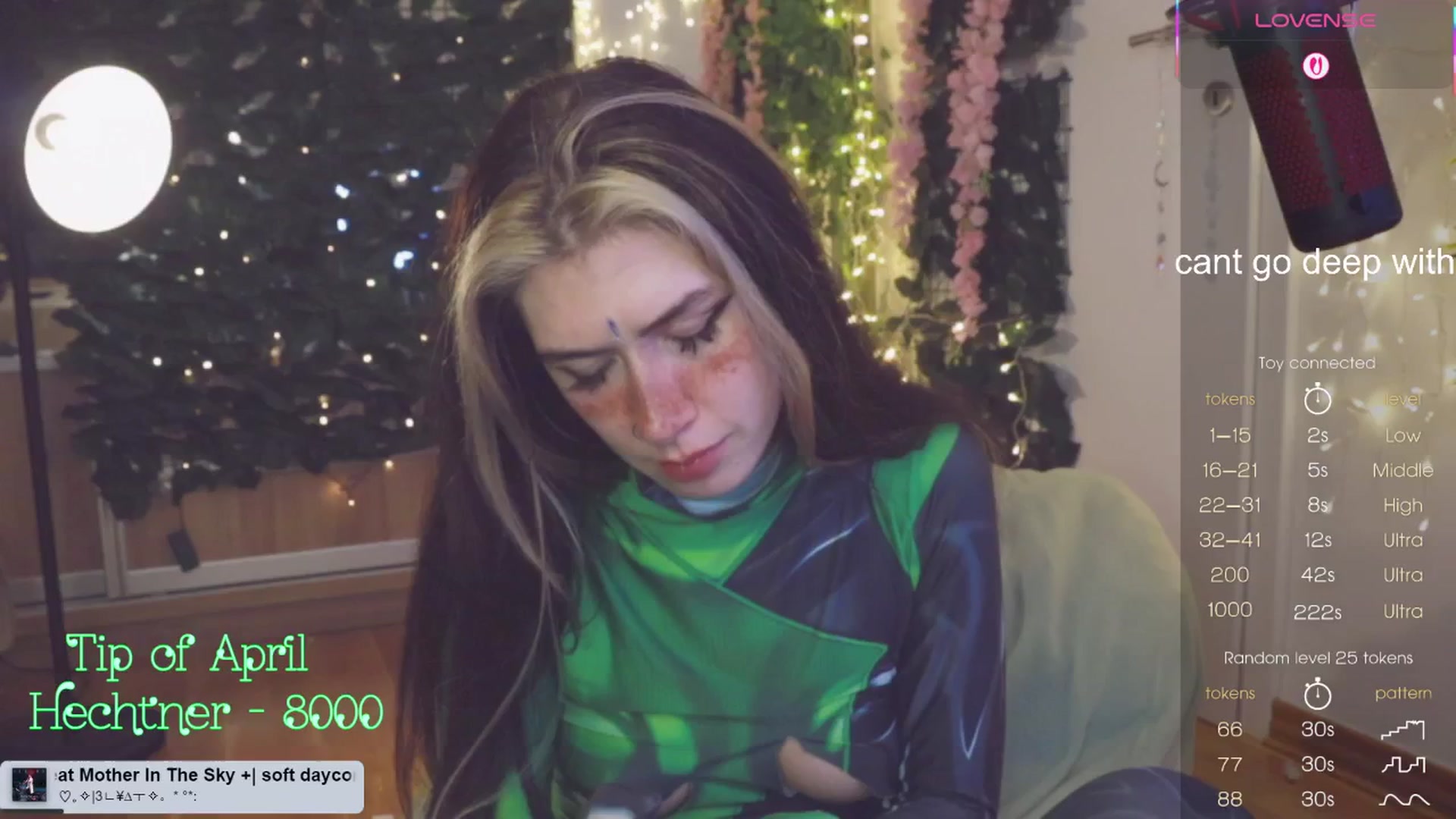 Gallery image thumbnail from Virtual_wafu's myfreecams stream on, 04/28/2025, 18:27 image 15 of 20